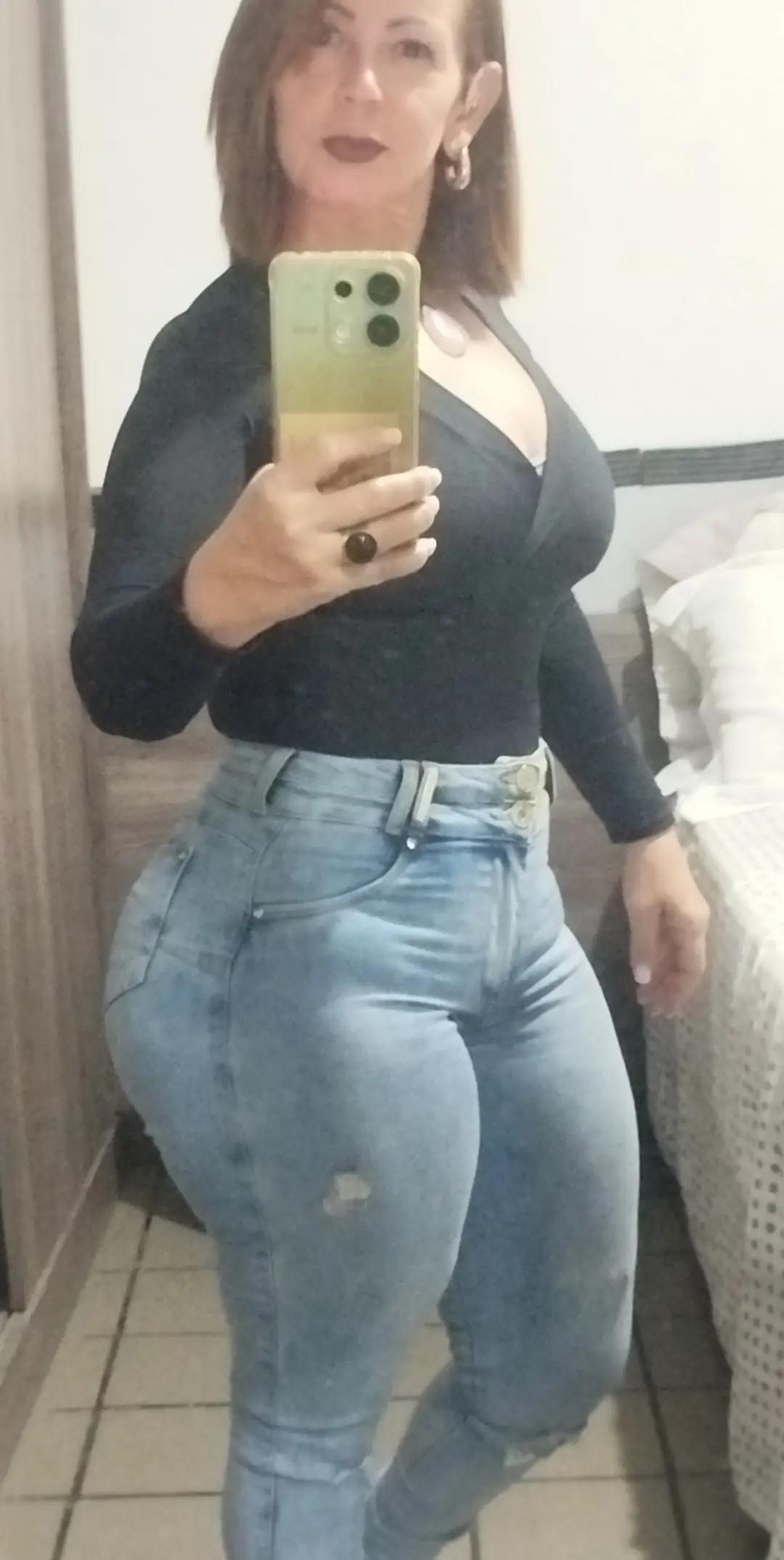 @suzycleiaferreira