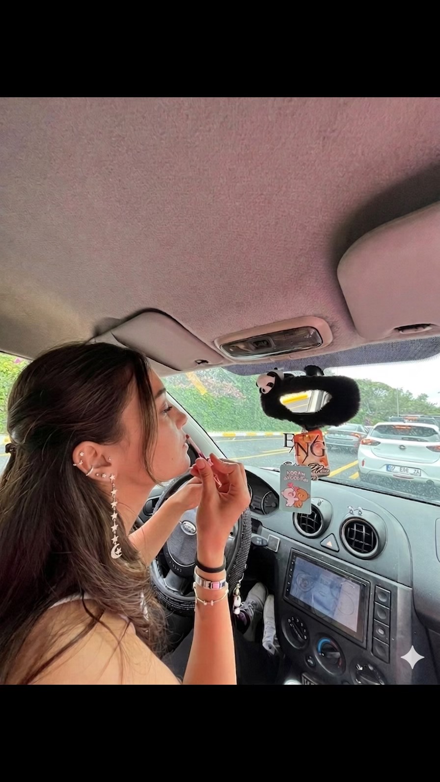 @Emine Nur G&uuml;lten