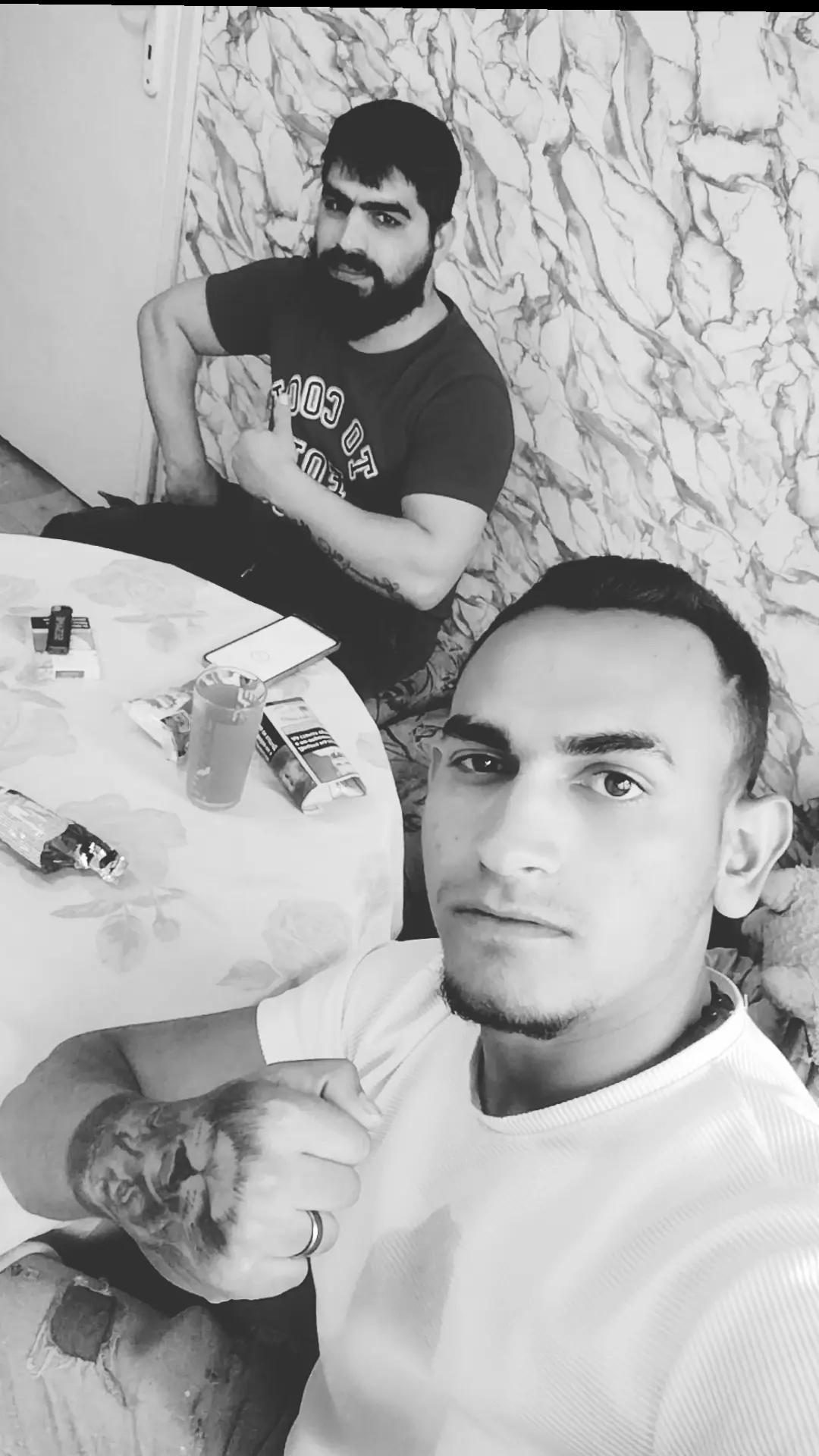 @feritshen