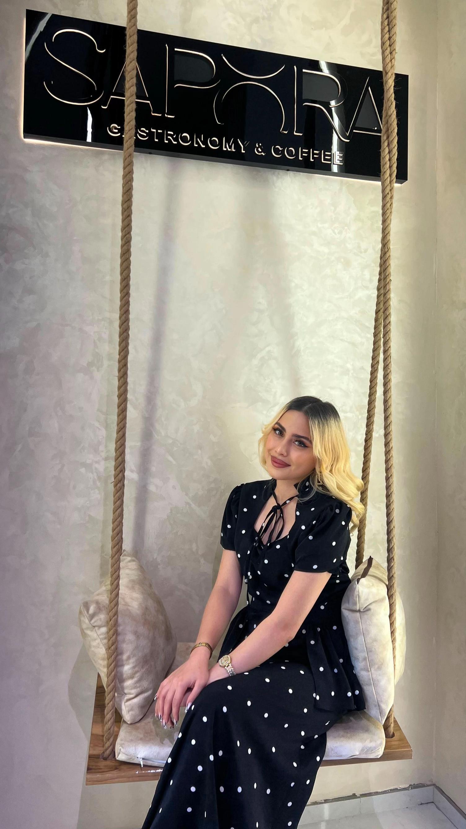 @𝐄𝐜𝐜𝐞𝐝𝐞𝐧𝐭𝐞𝐬𝐢𝐚𝐬𝐭🎭