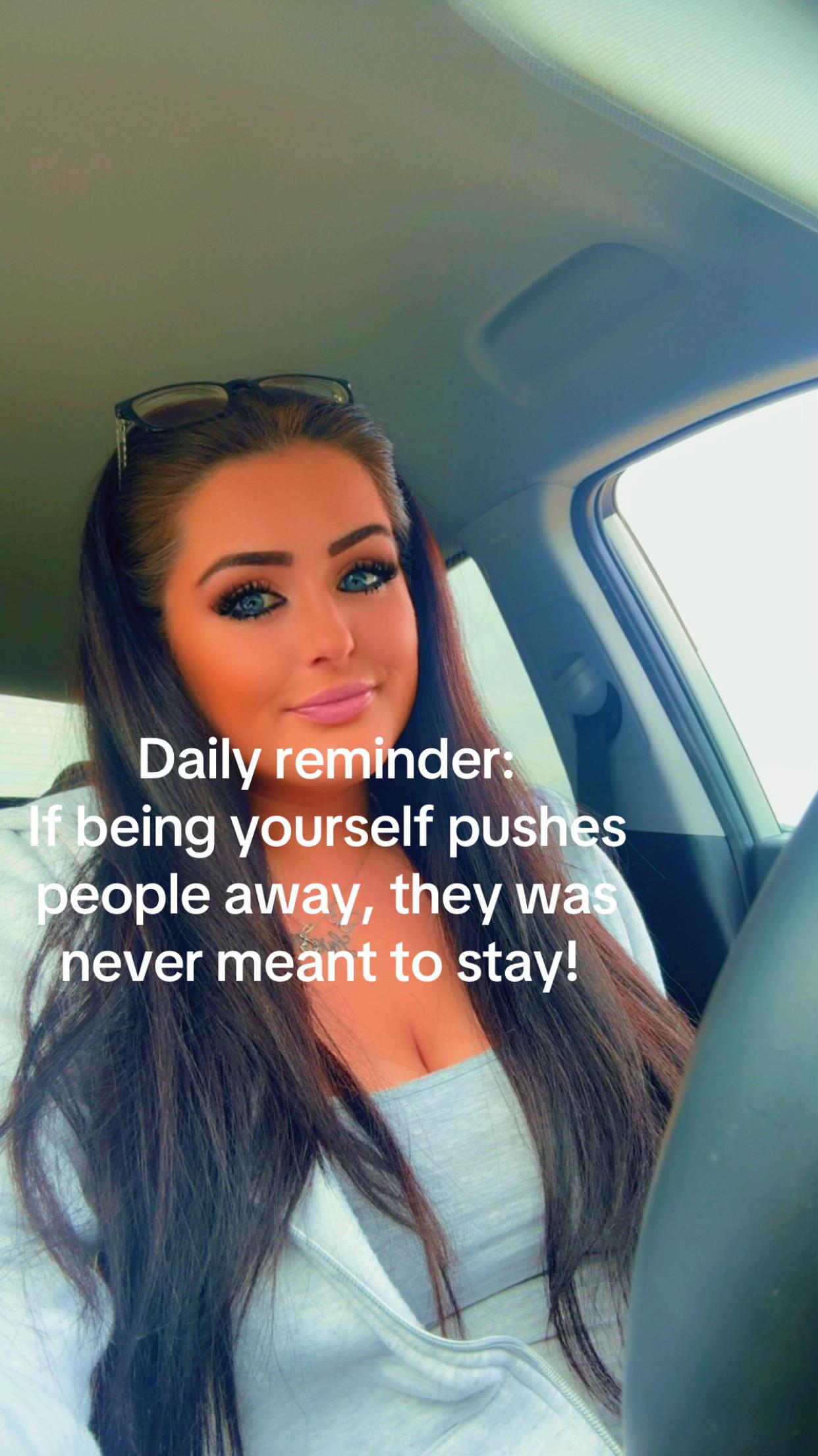 @Paaiiggeeyy