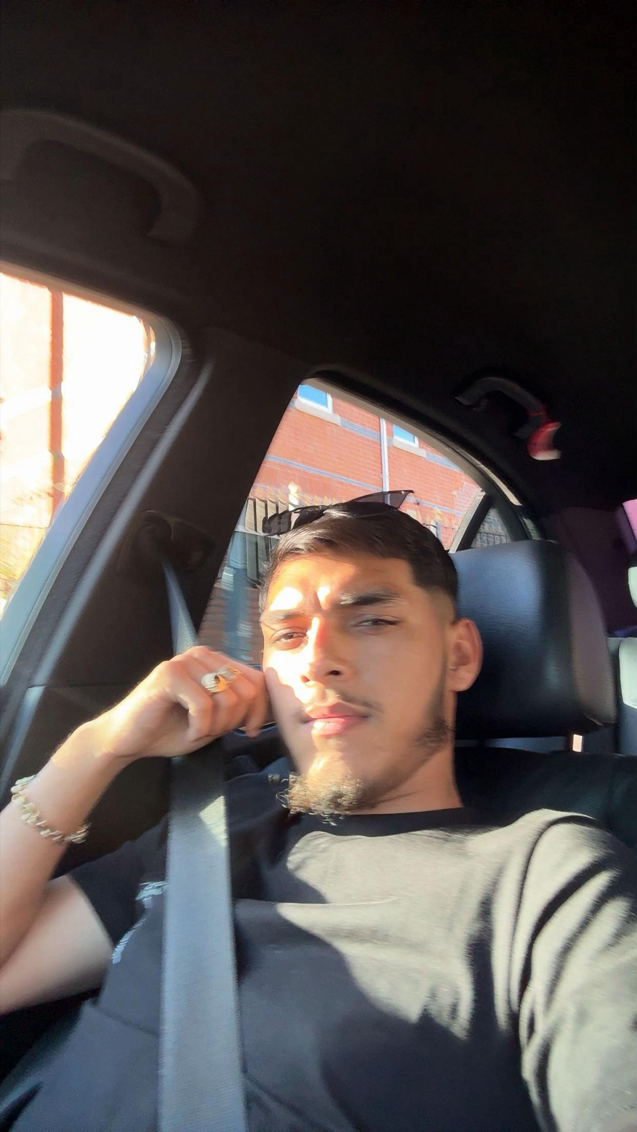 @Alessandro😎
