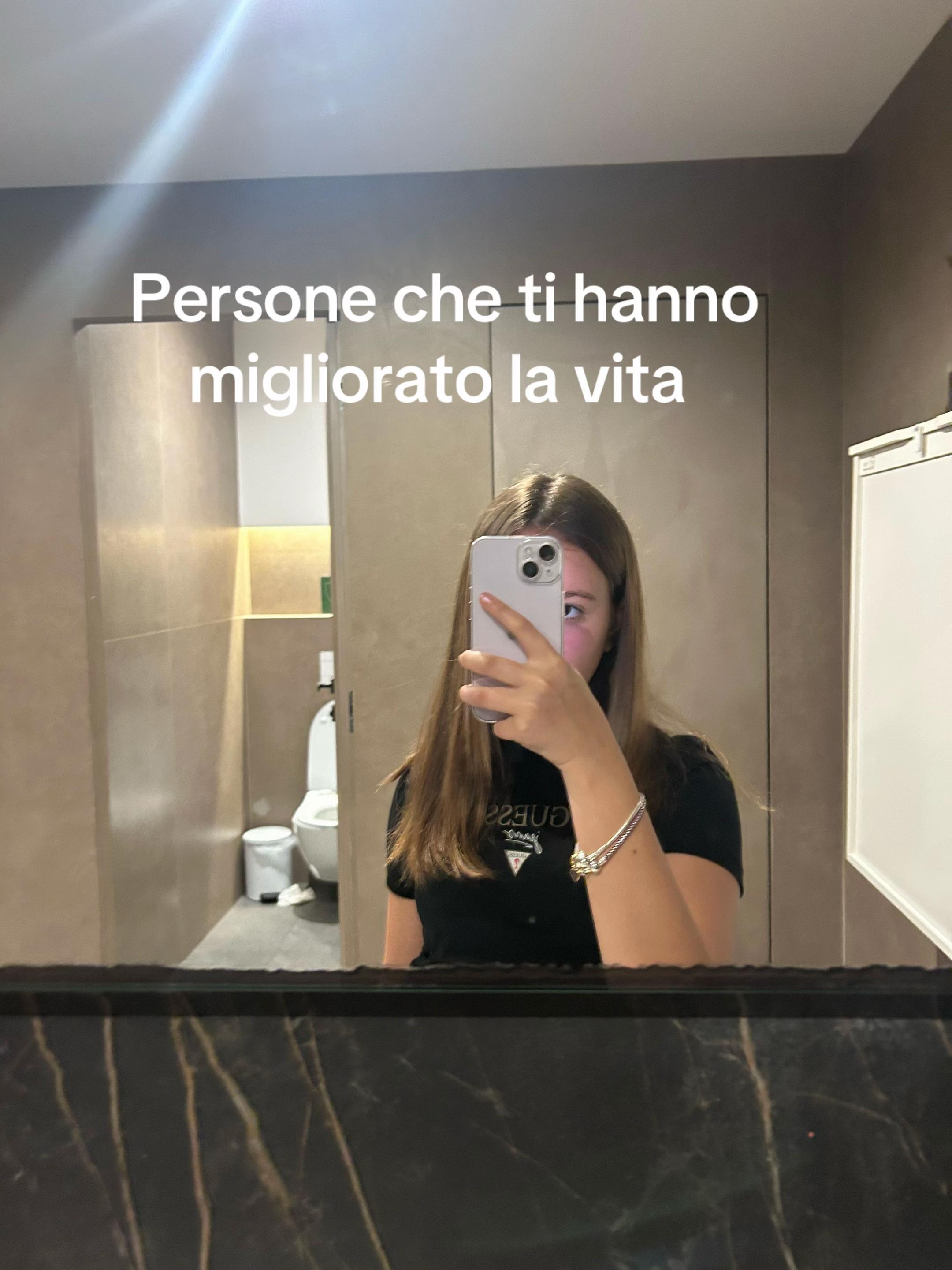 @👸💫