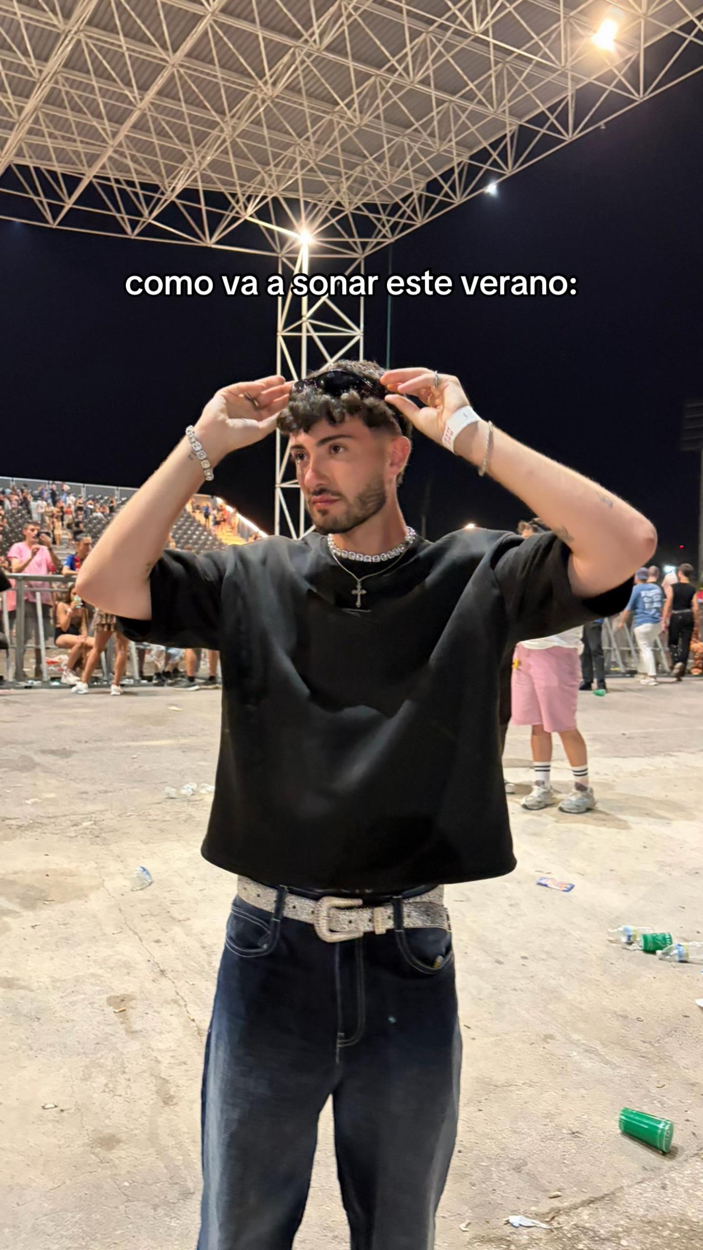 @Adrián Lobato