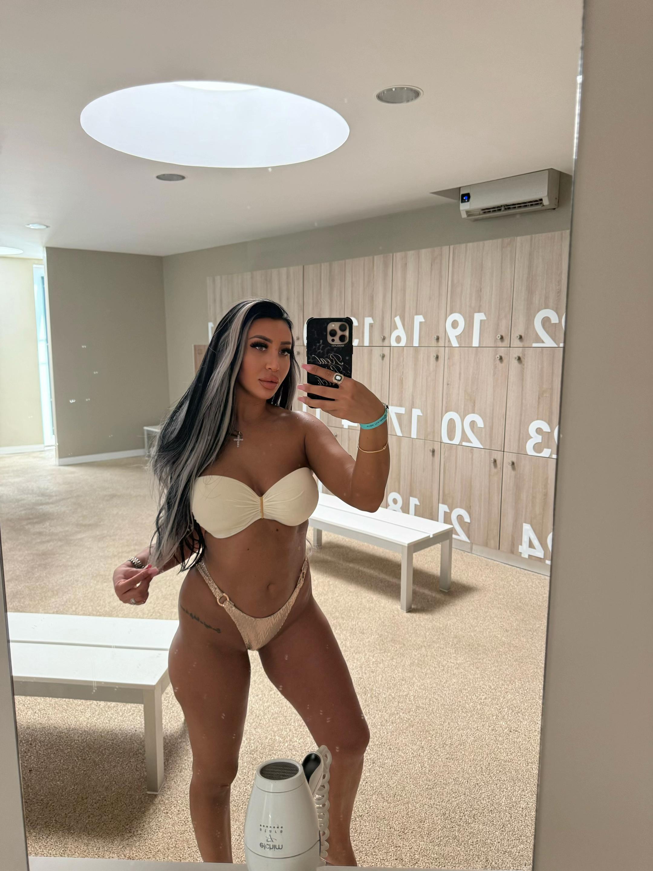 @Elenna Alena