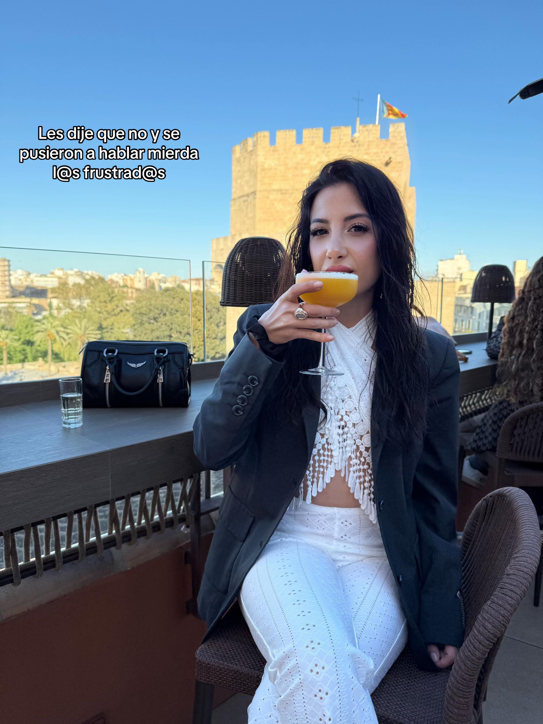 @S. Gonz&aacute;lez