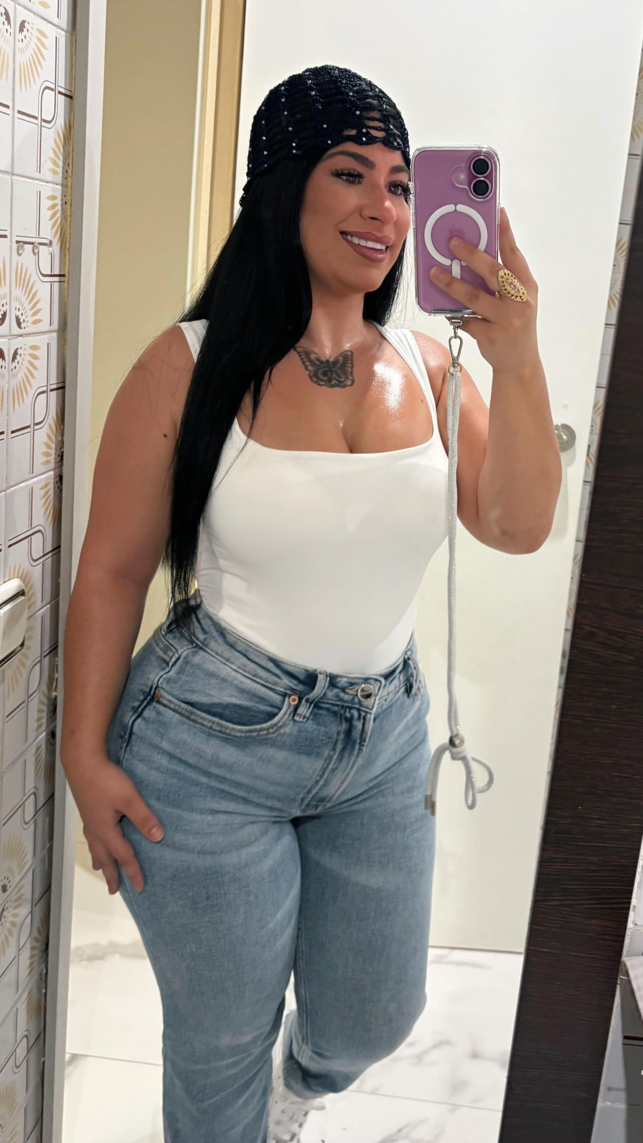 @MANUELA🤍