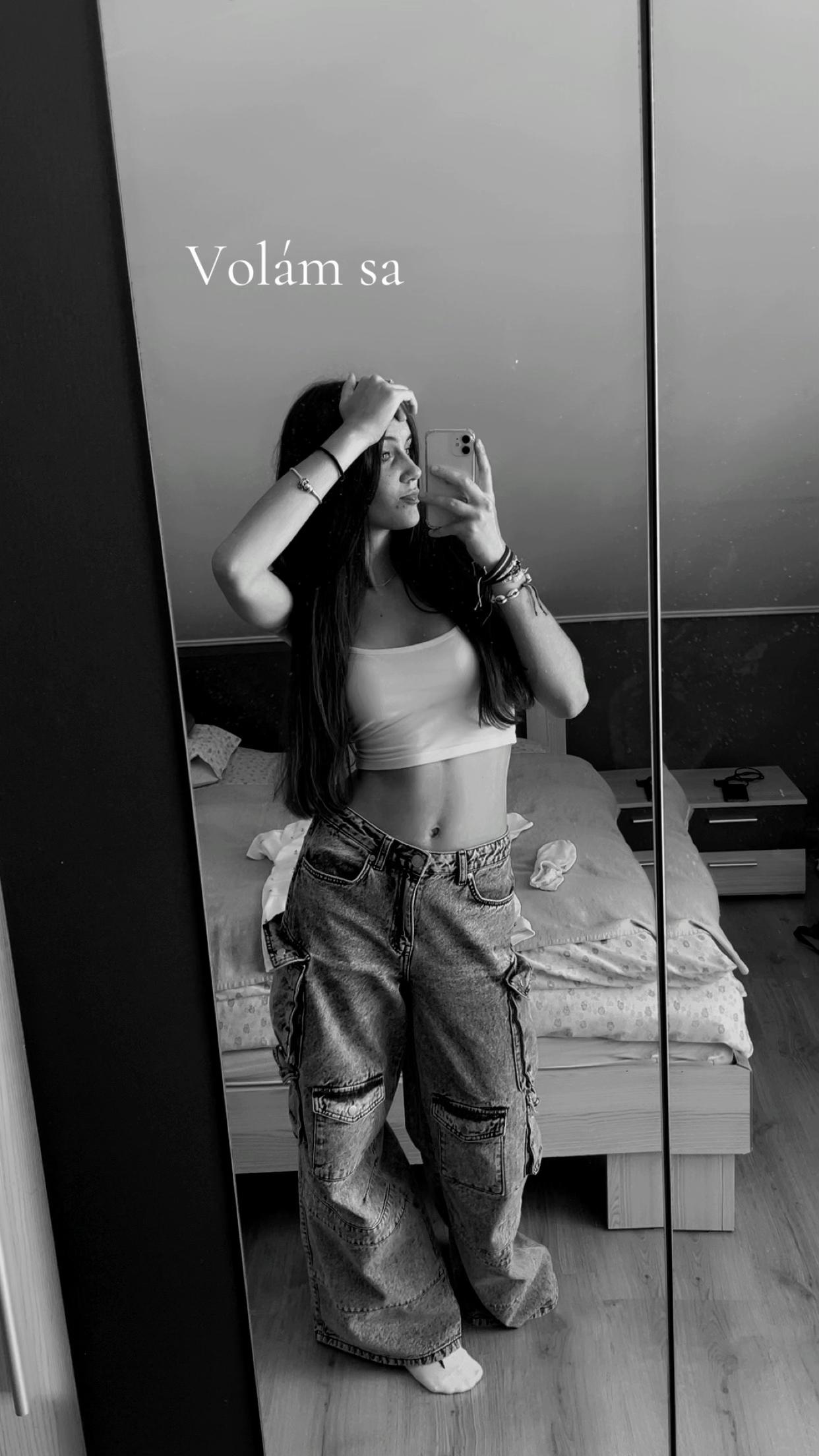 @Izabell_63