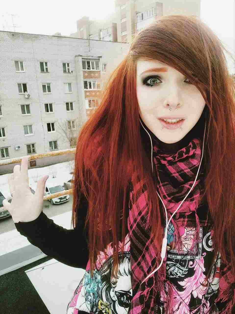@*__* {{C@$t13lll_''/ :*
