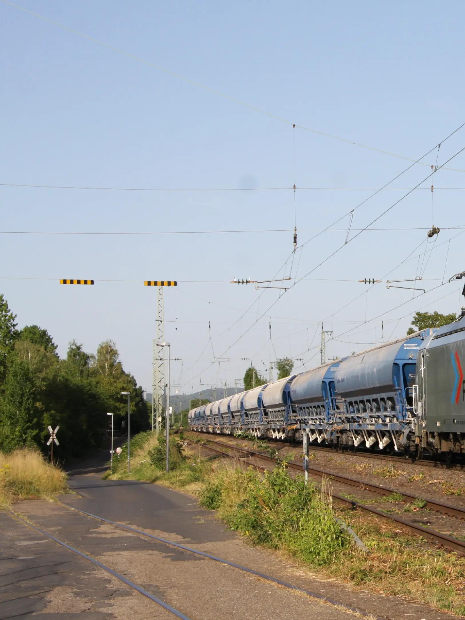 @railway_Jo_485