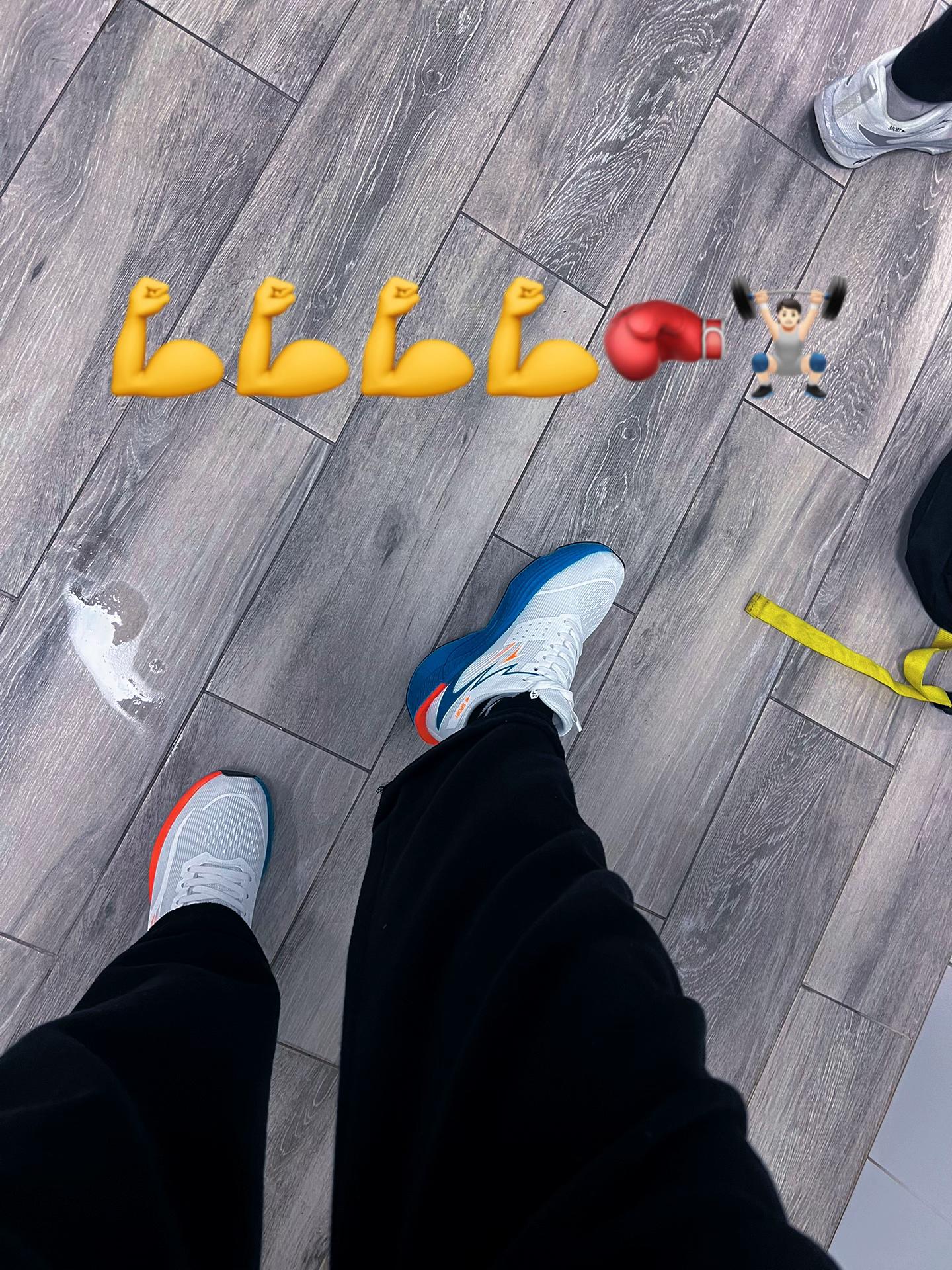 @Amiro🇩🇪🇫🇷🇧🇪🇪🇸🇨🇭🇮🇹