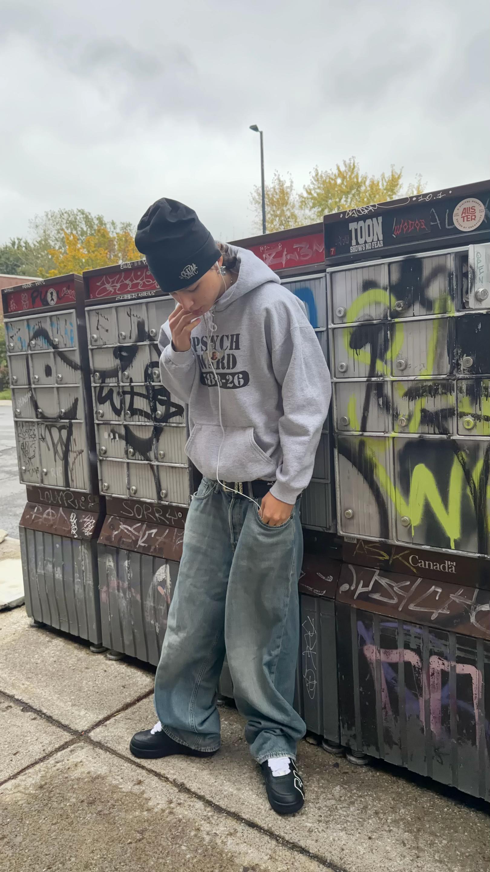 @twezyfashionmf