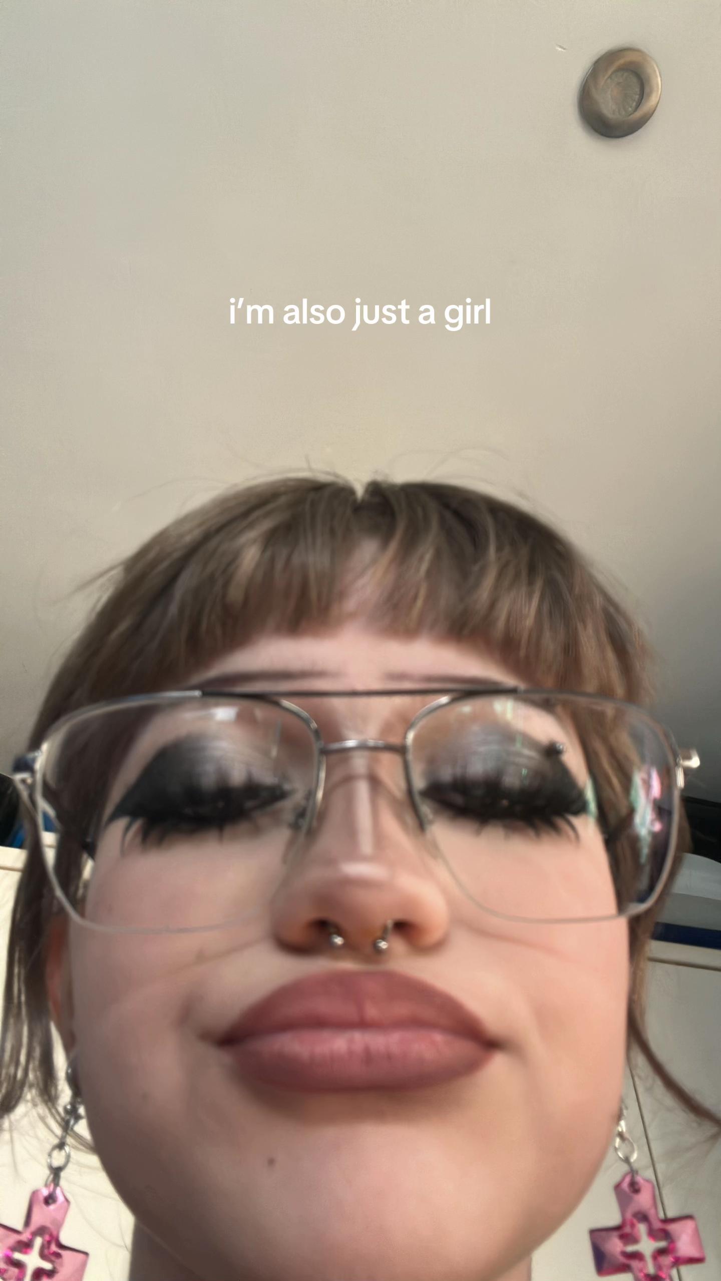 @⋆˚꩜。
