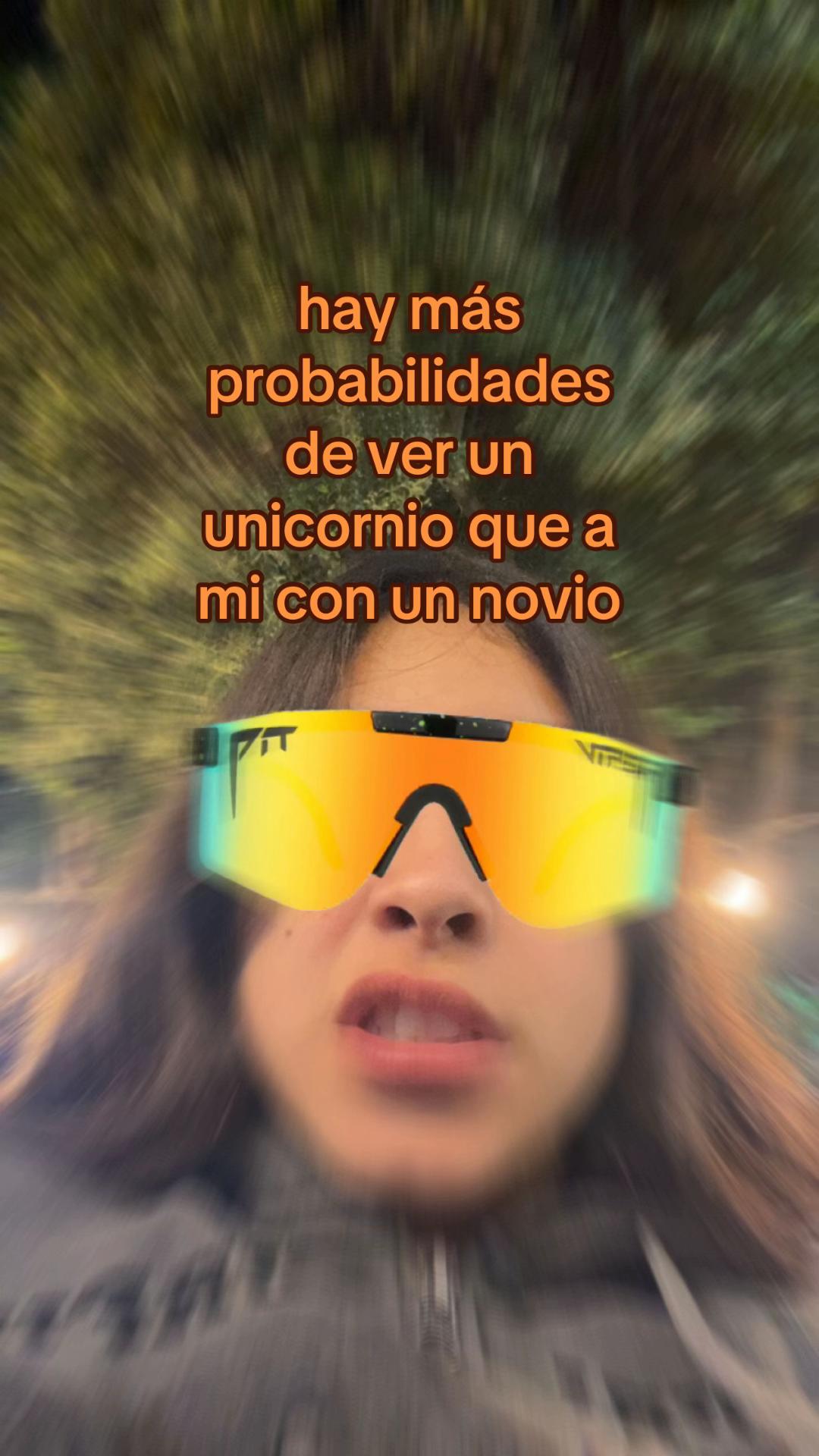 @😶