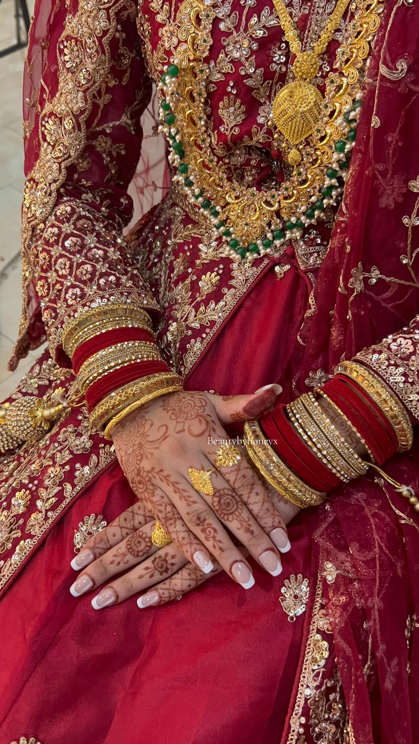 @🌿Massage & Henna🌿