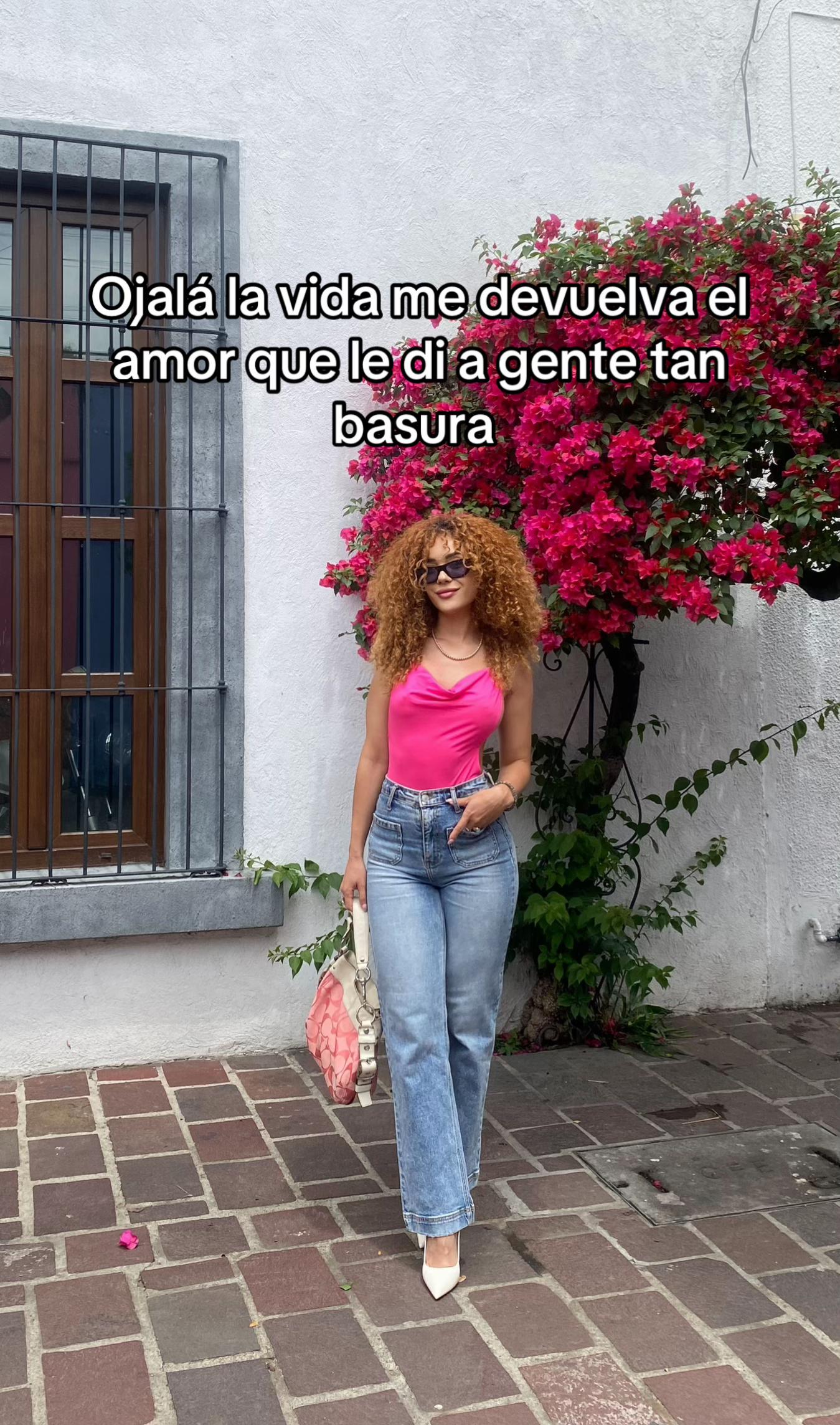 @Ari Gomez