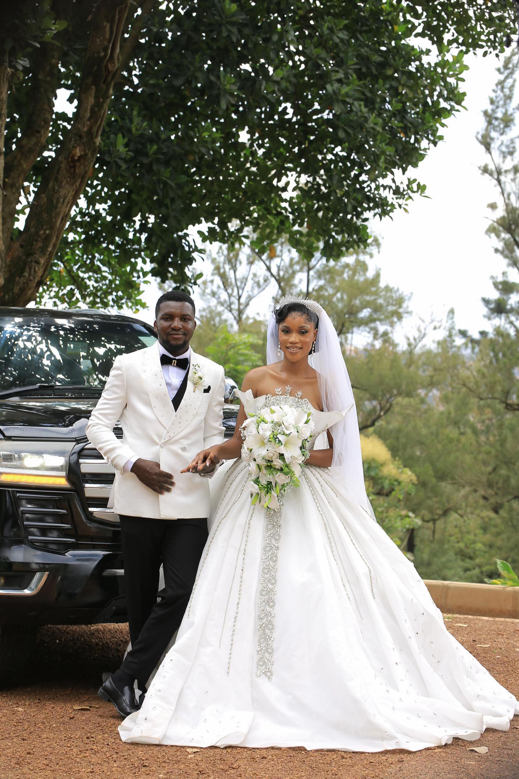@Diplom Couture UG