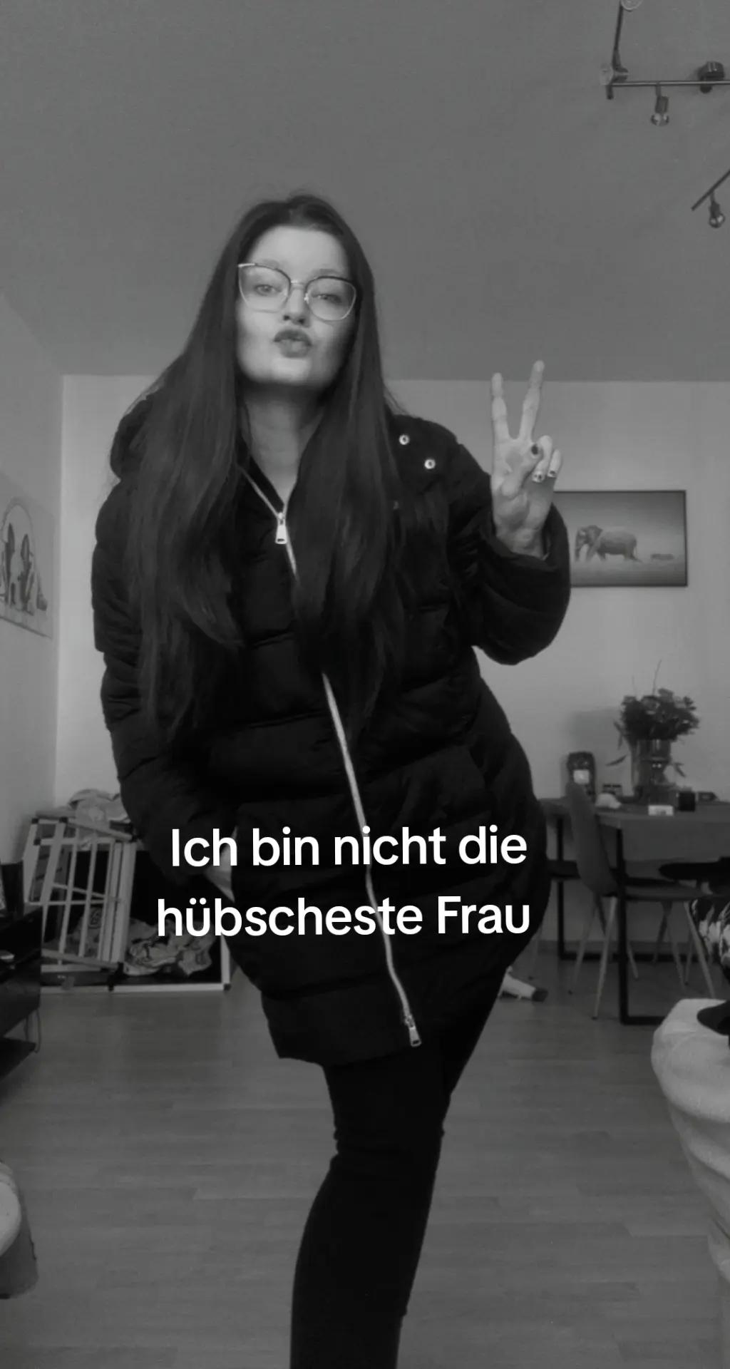 @Emy🦋
