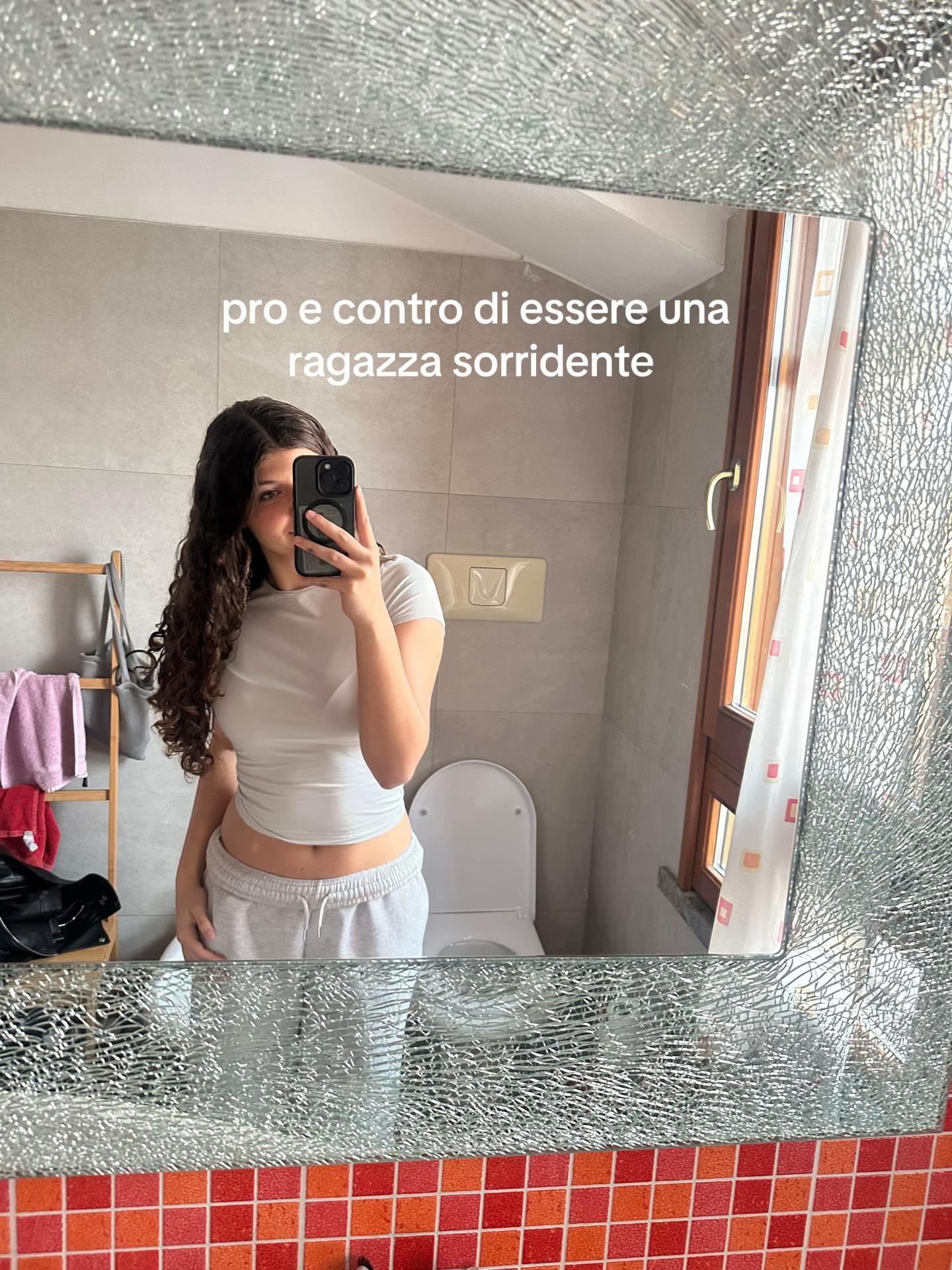 @𝓥𝓲𝓸𝓵𝓪 🎀
