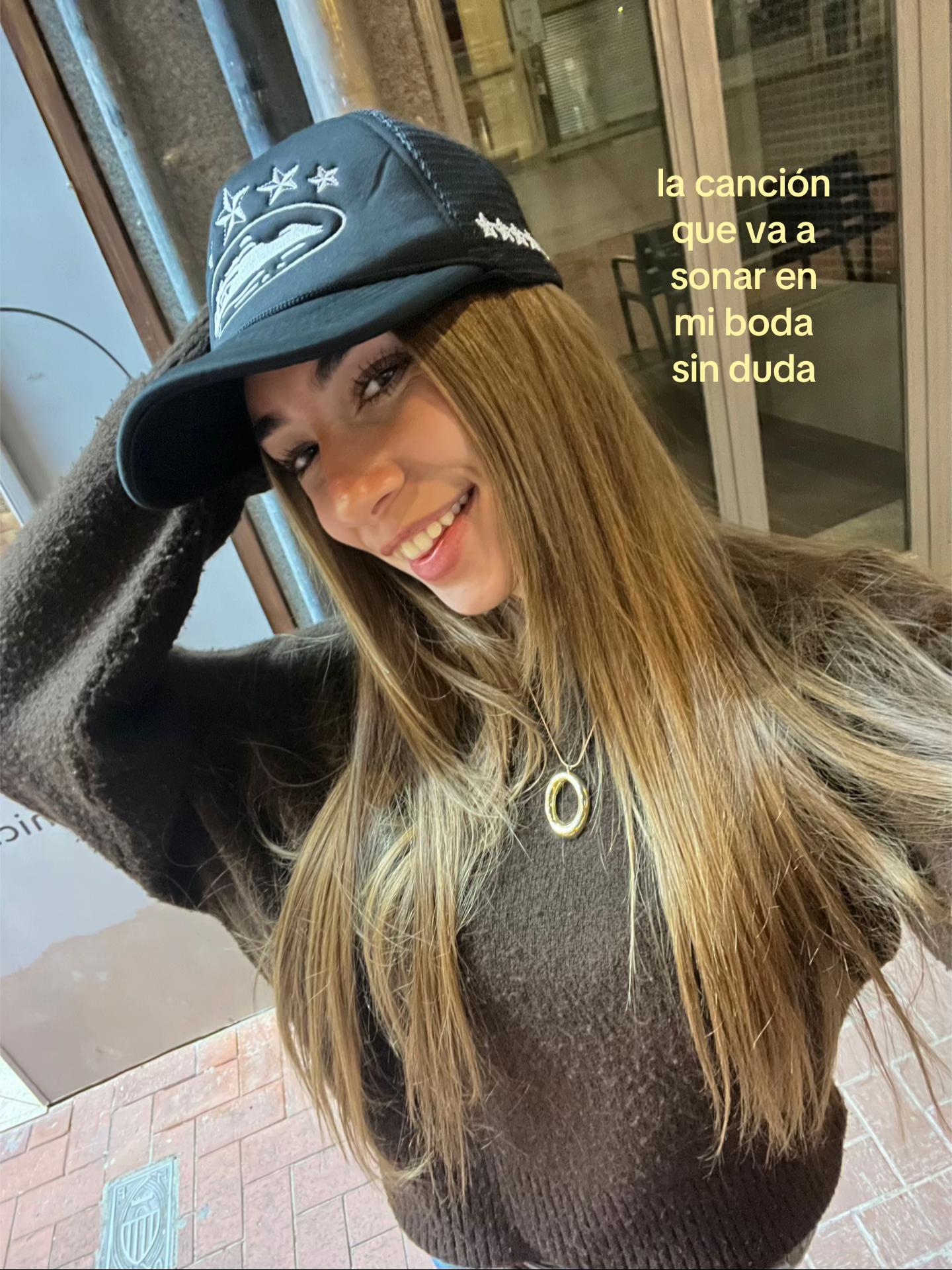 @𝐀 𝐈 𝐍 𝐀 𝐑 𝐀