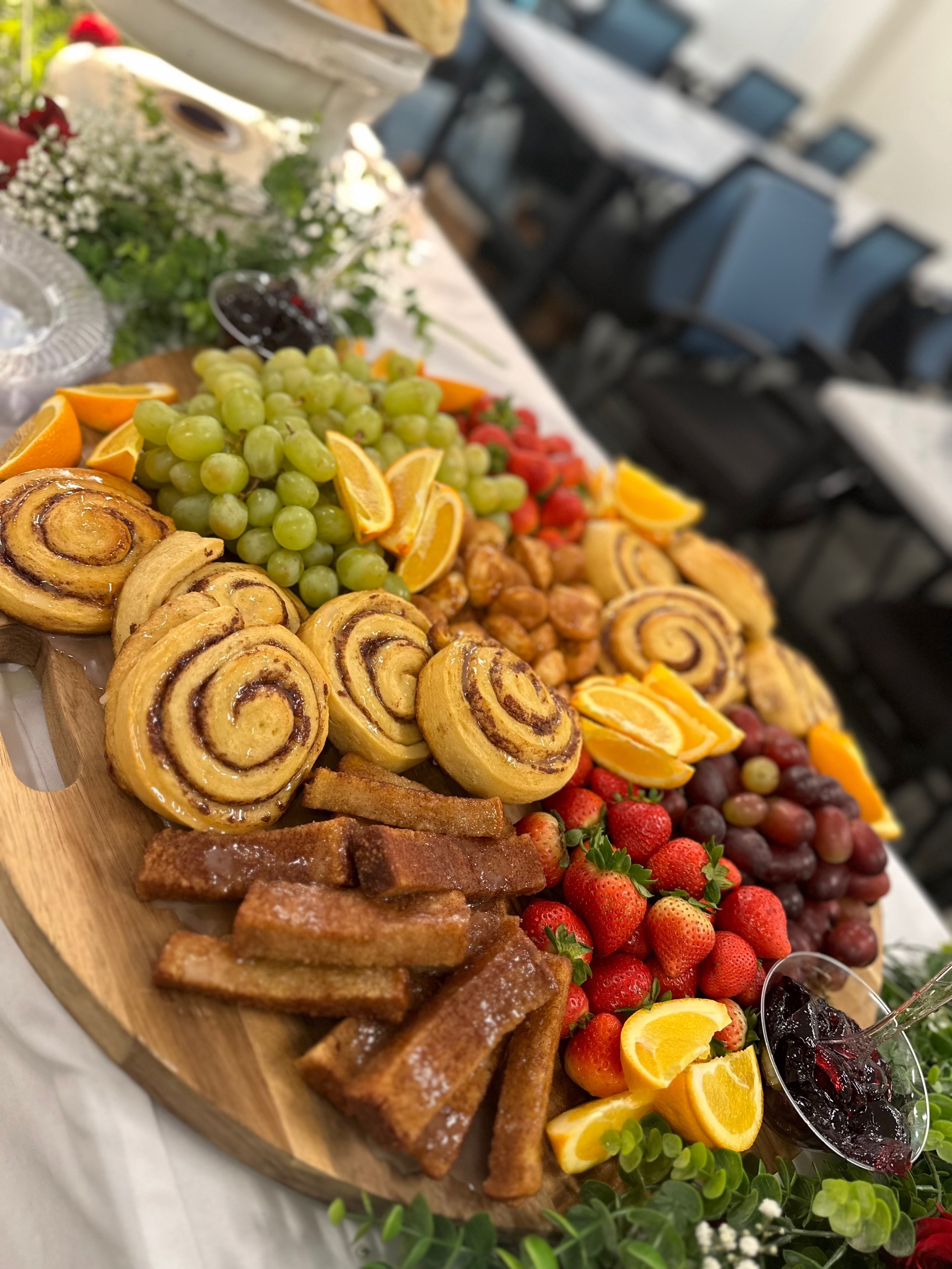 @DaRoyal3_Catering