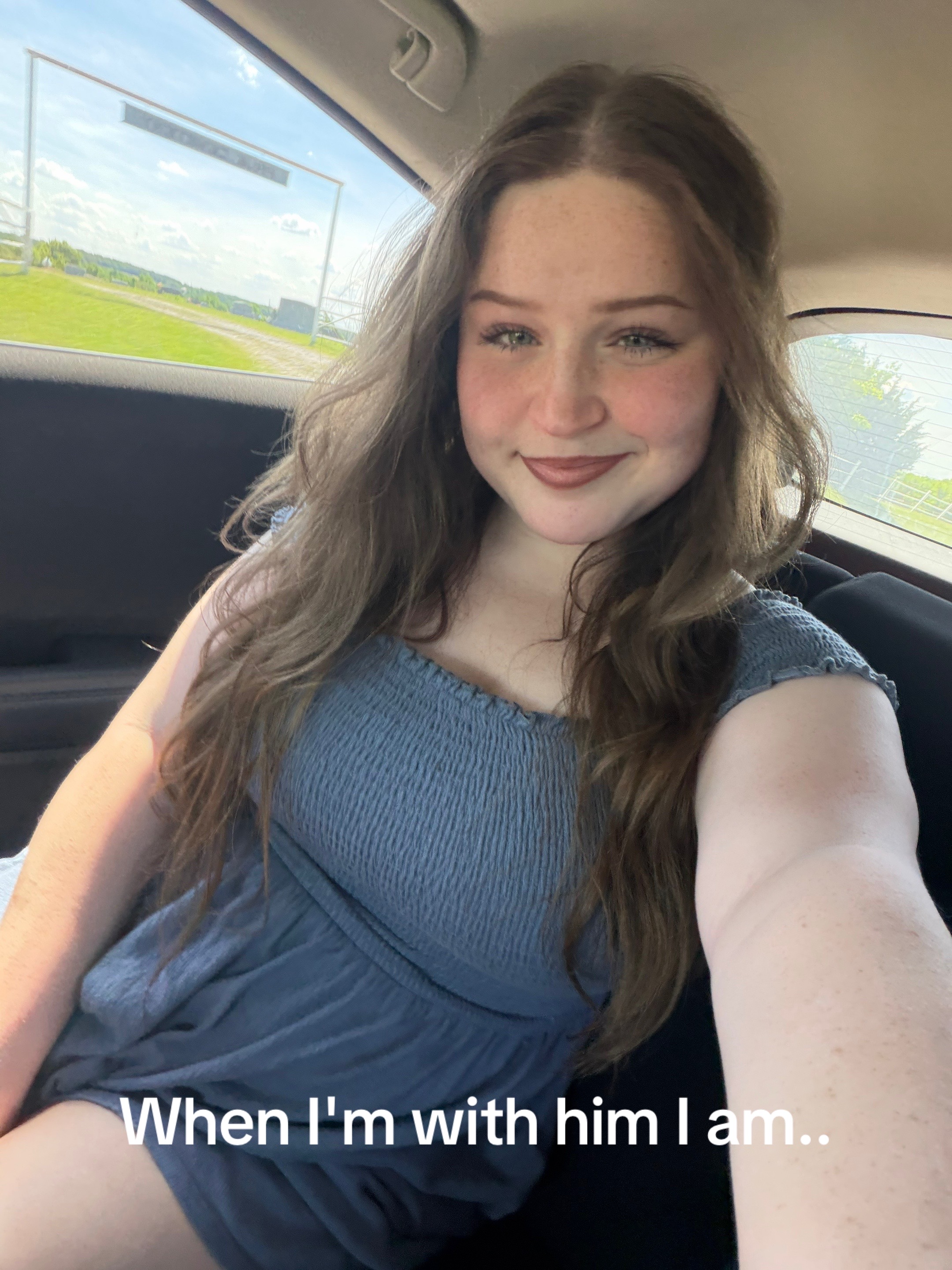 @🐝