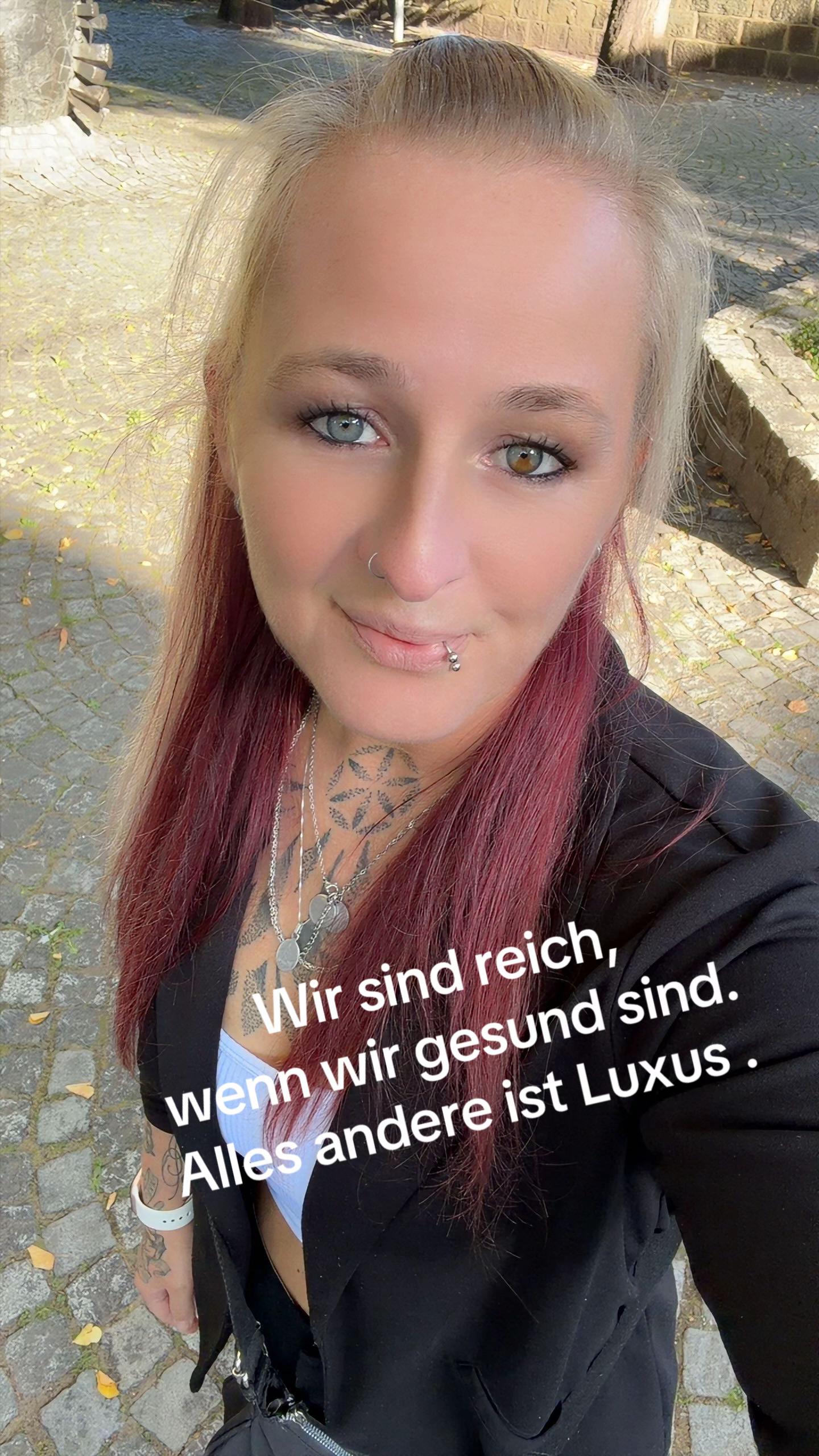 @Löwen_Mama_37