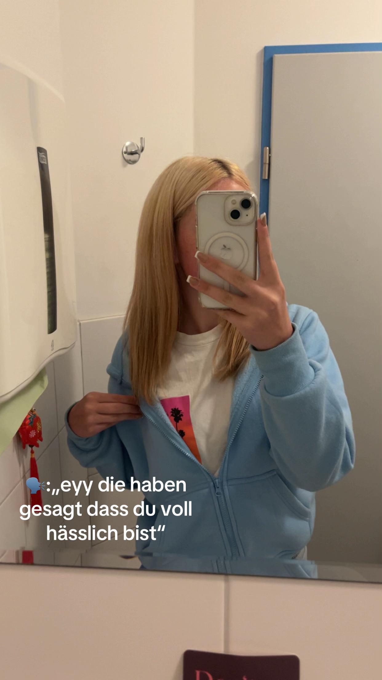 @๐๐๐
