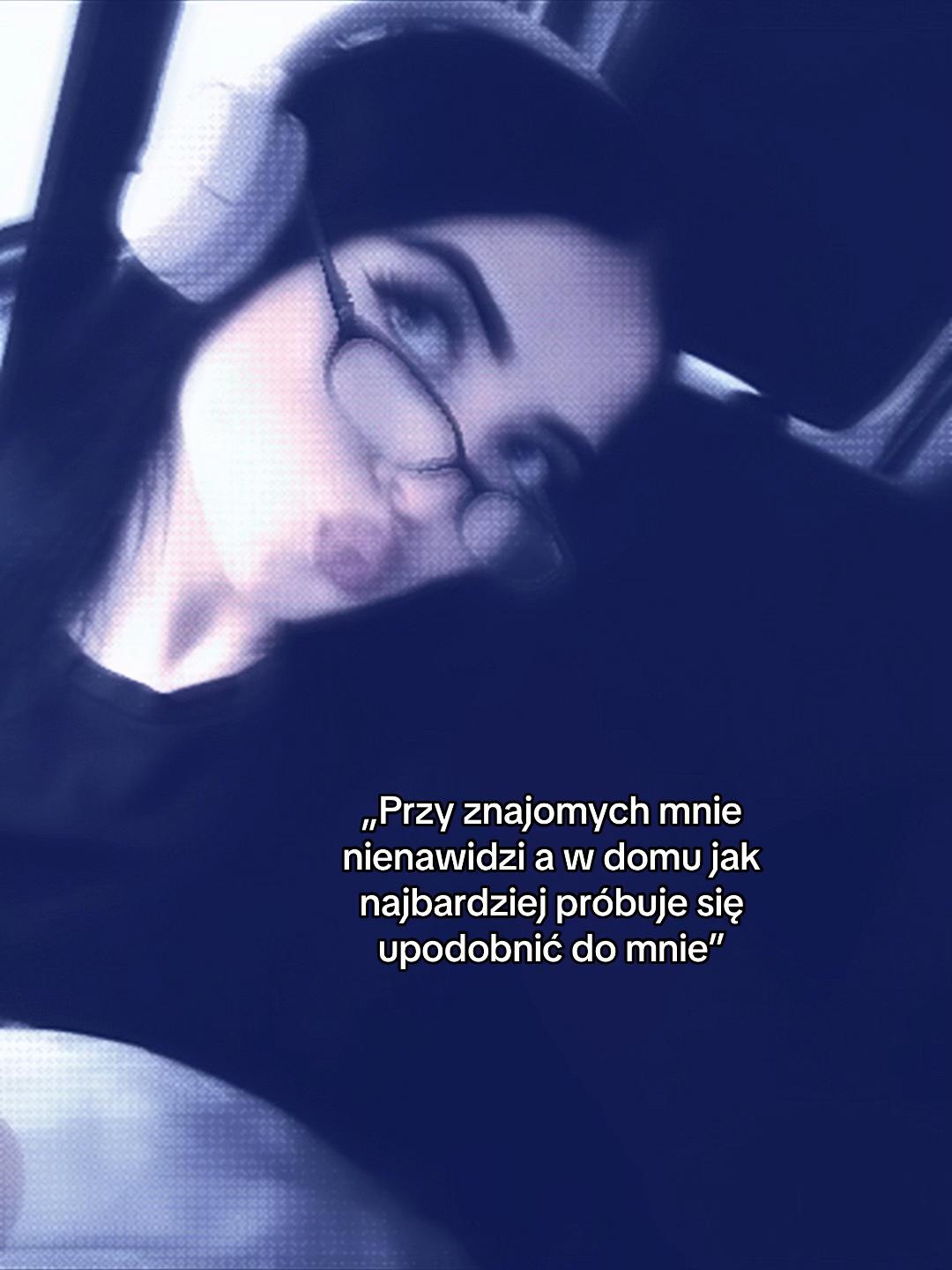 @𝓝𝓲𝓬𝓸𝓵𝓵𝓪