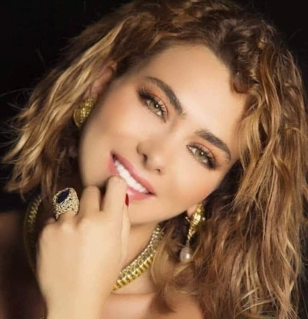 @BİR SER&Ccedil;ENİN G&Ouml;ZYAŞ🕊️🕊️🕊️