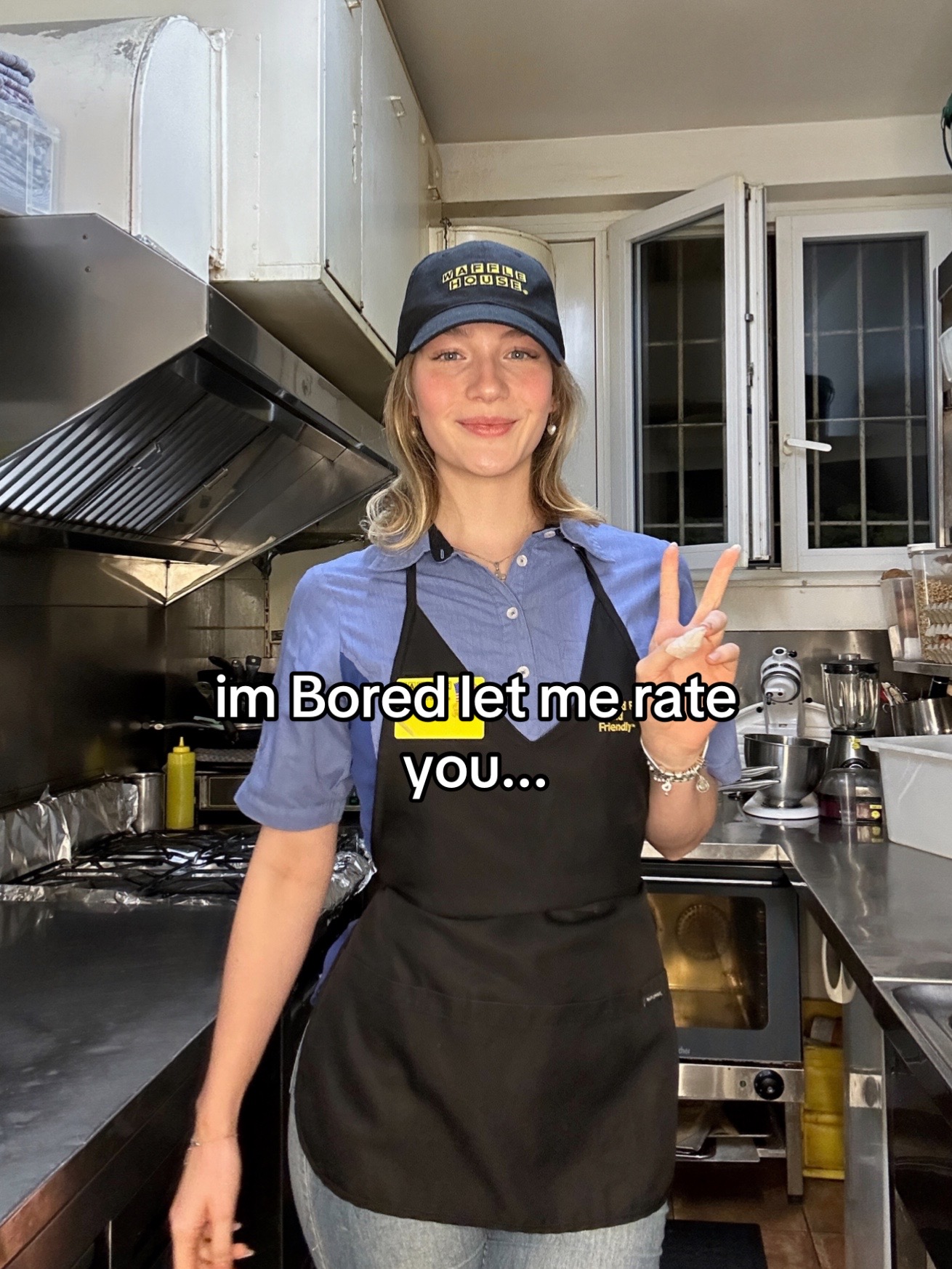 @Kellyyy