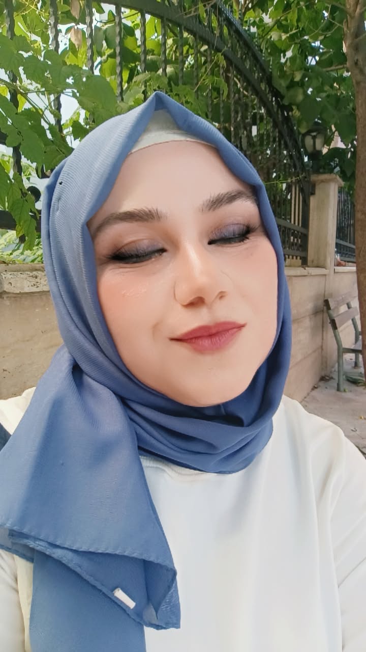 @deryasarı5541
