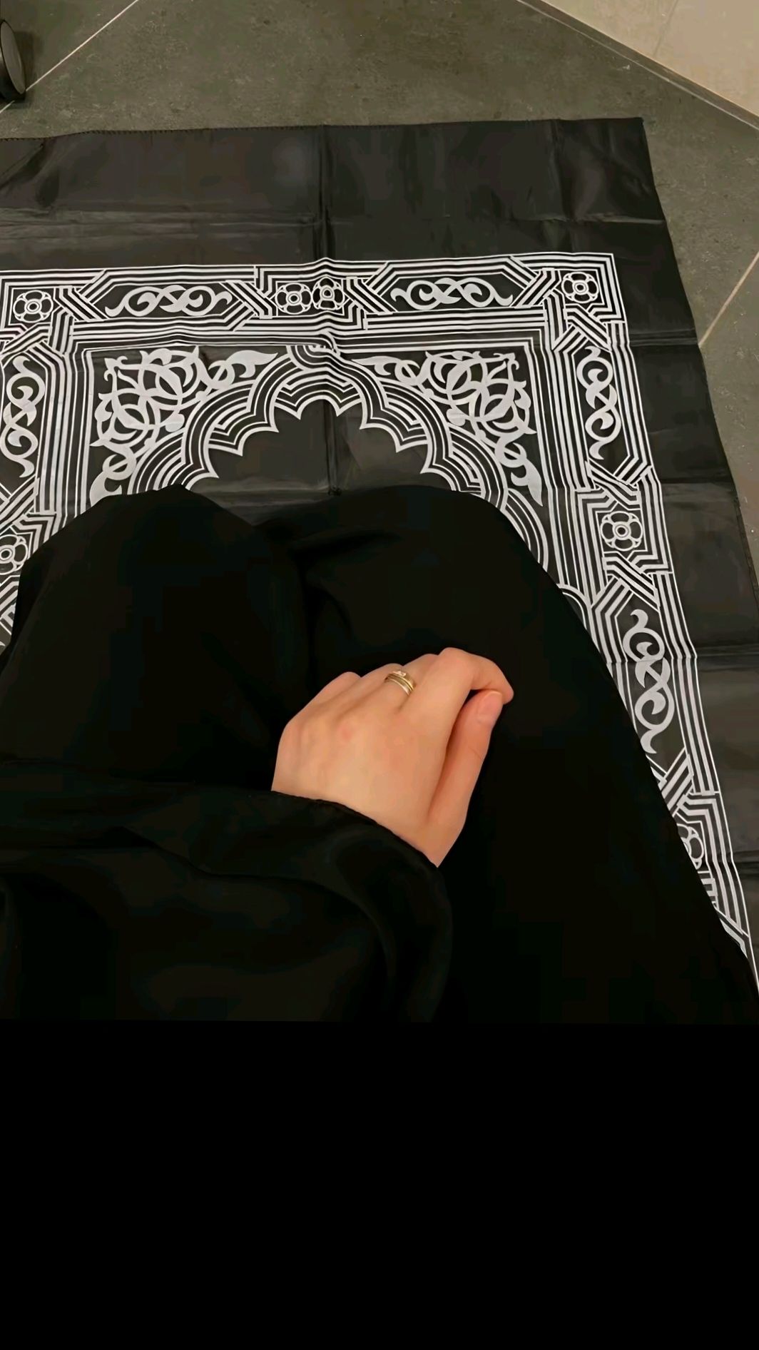 @bbyyeol_