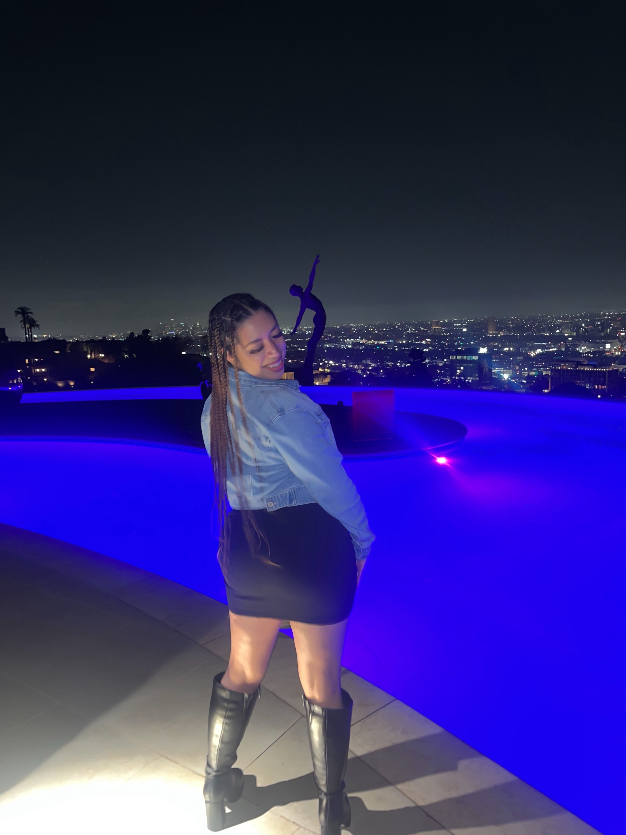 @Bonita_michy