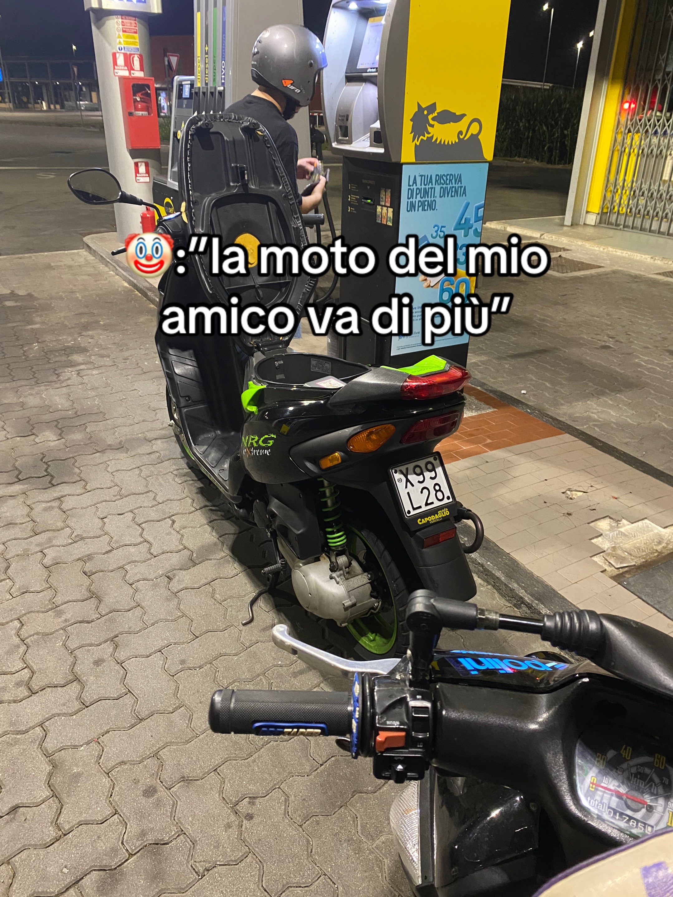 @domee