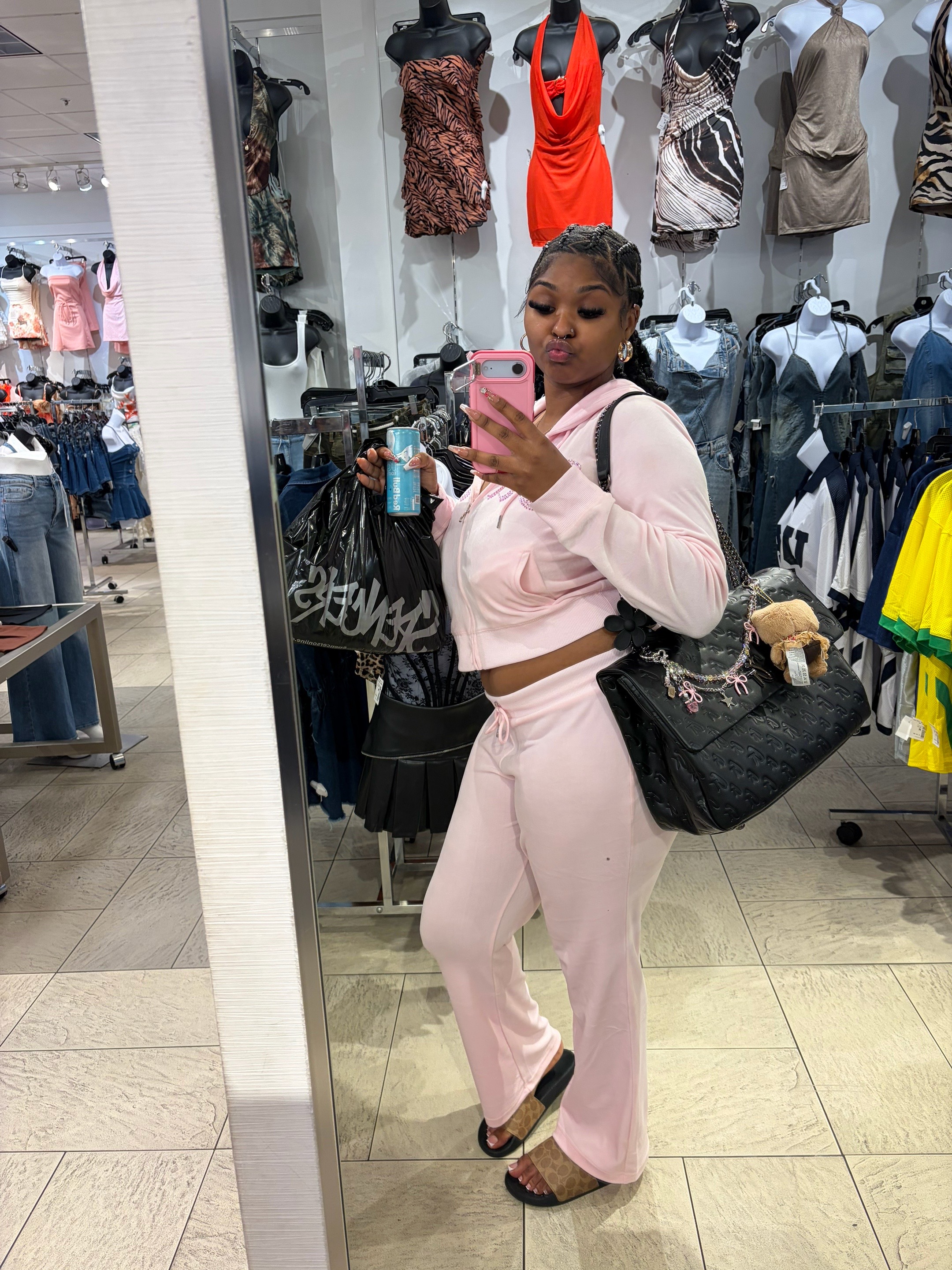 @Scissormommy✂️🤭🏳️🌈