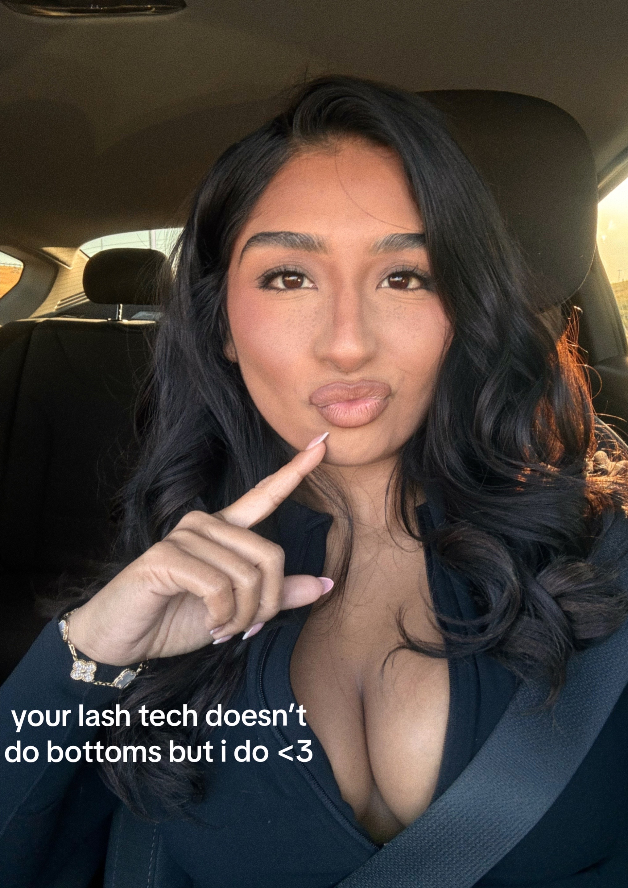 @winkatalix
