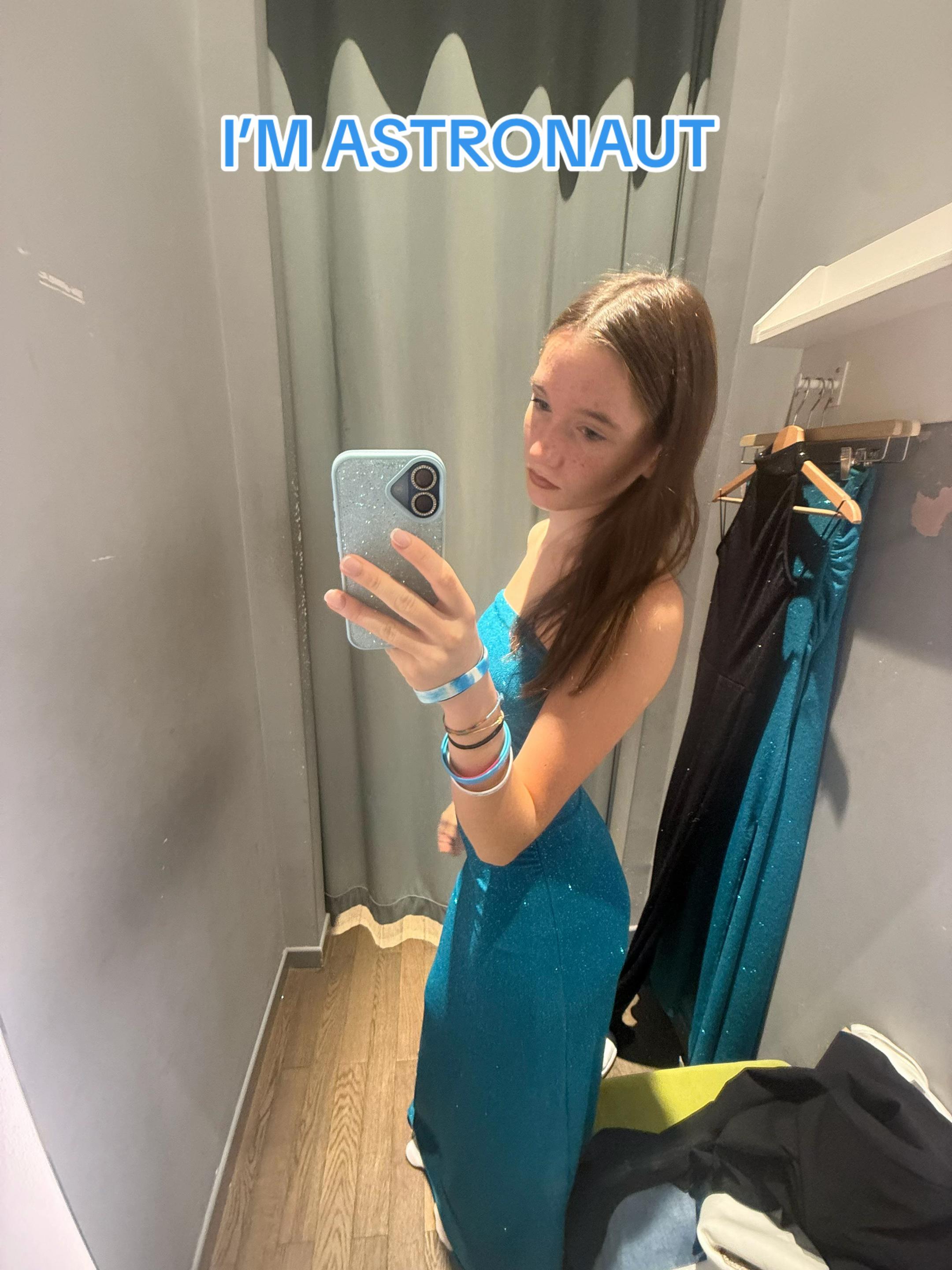 @Alessandra3