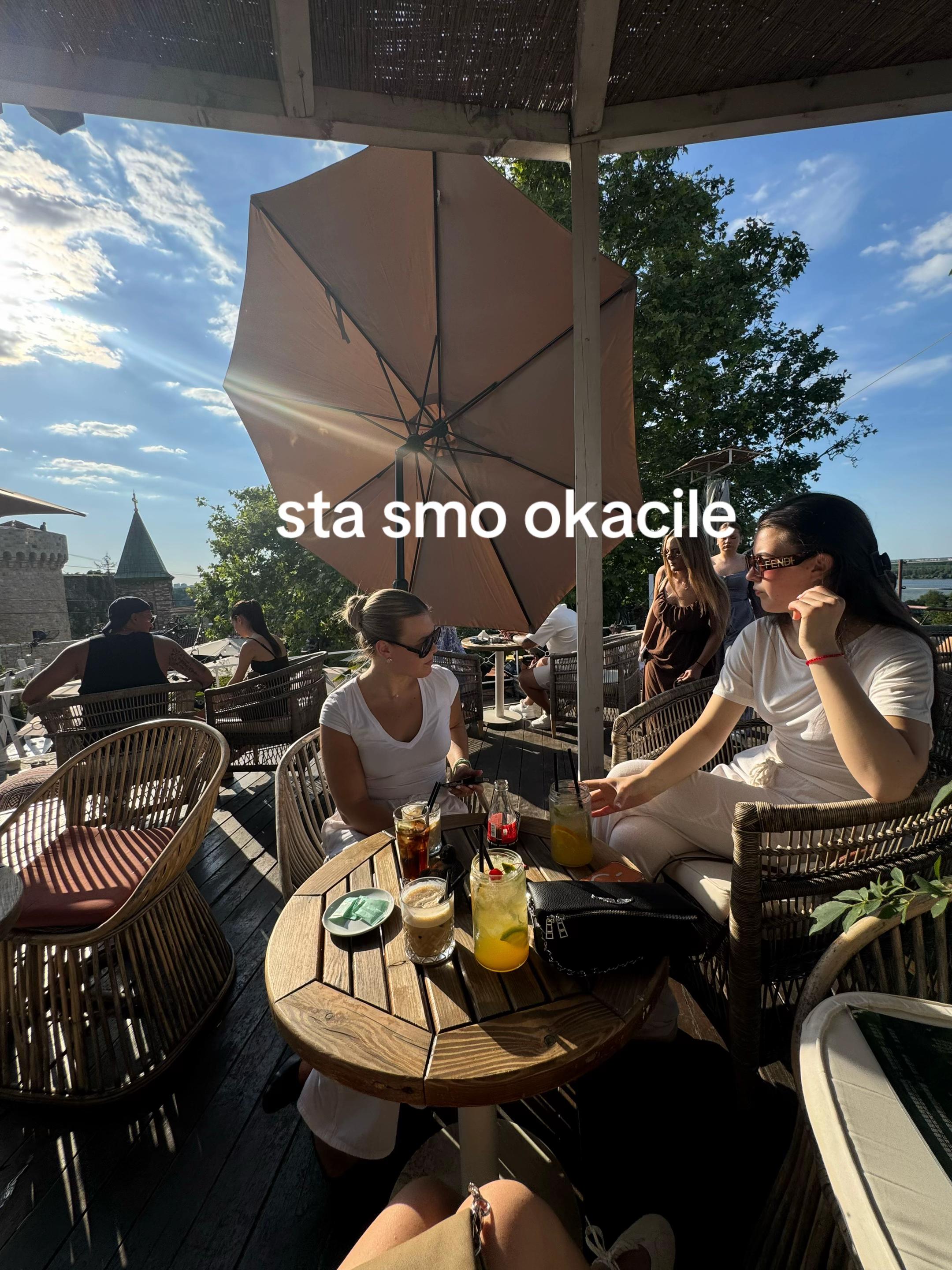 @kaća