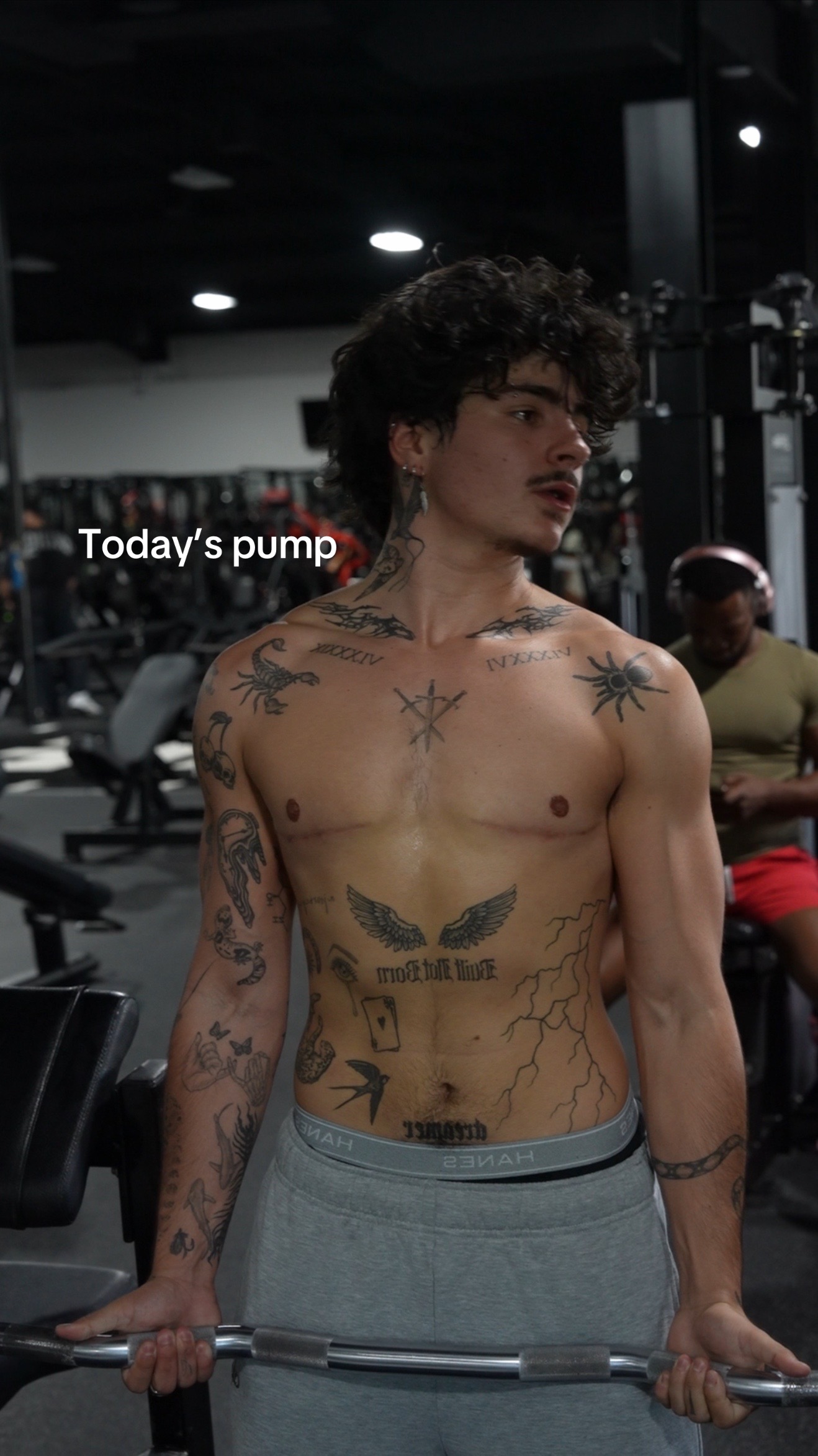 @Grayson | LGBTQ Fitness Coach