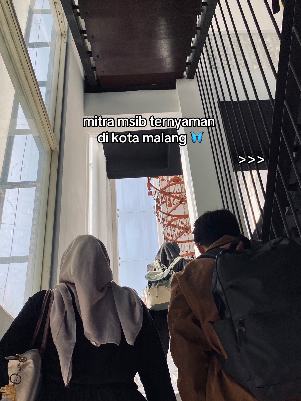 @𝐵𝑒𝑟𝑙𝑖𝑎𝑛𝑎