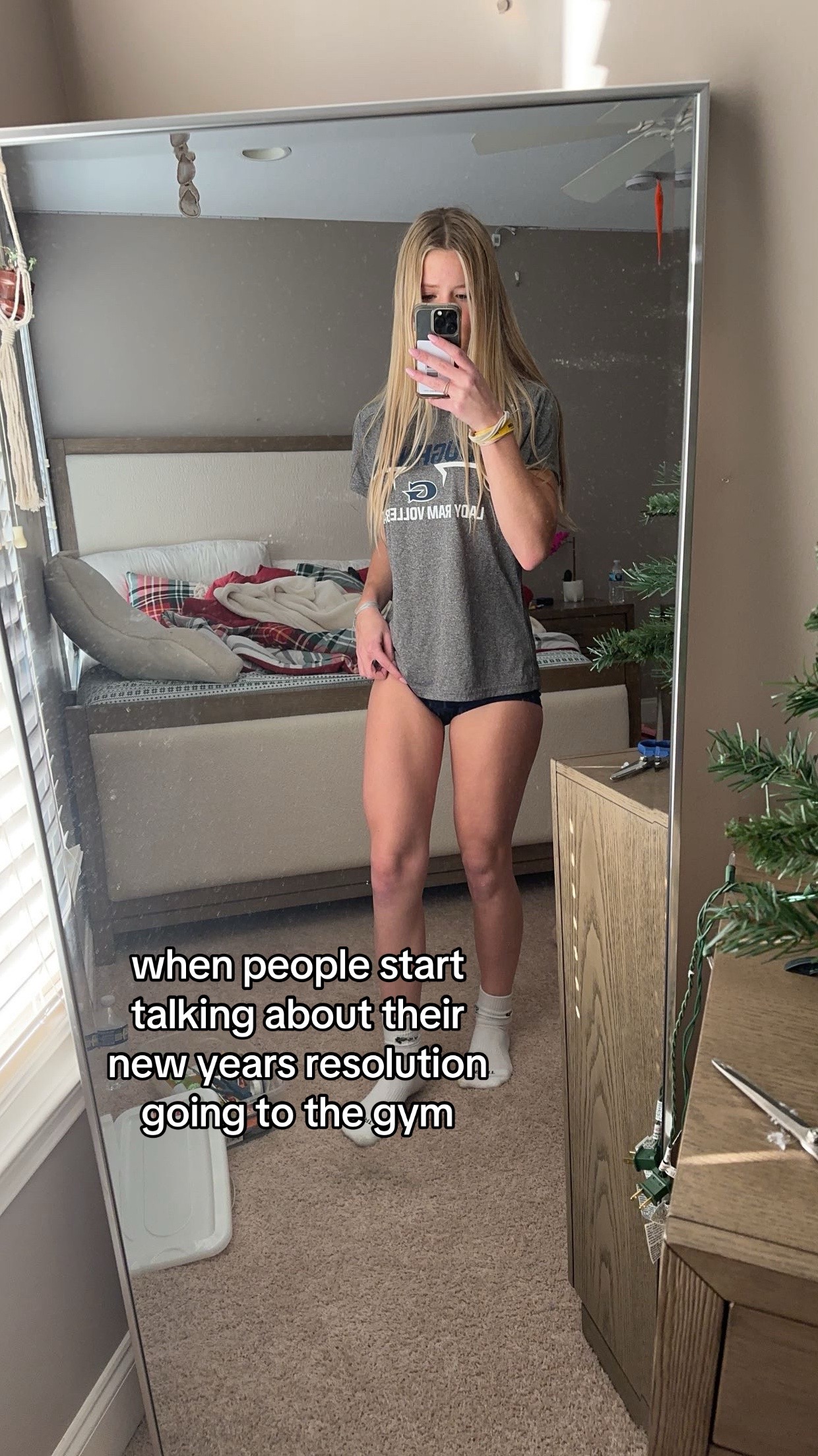 @chloe