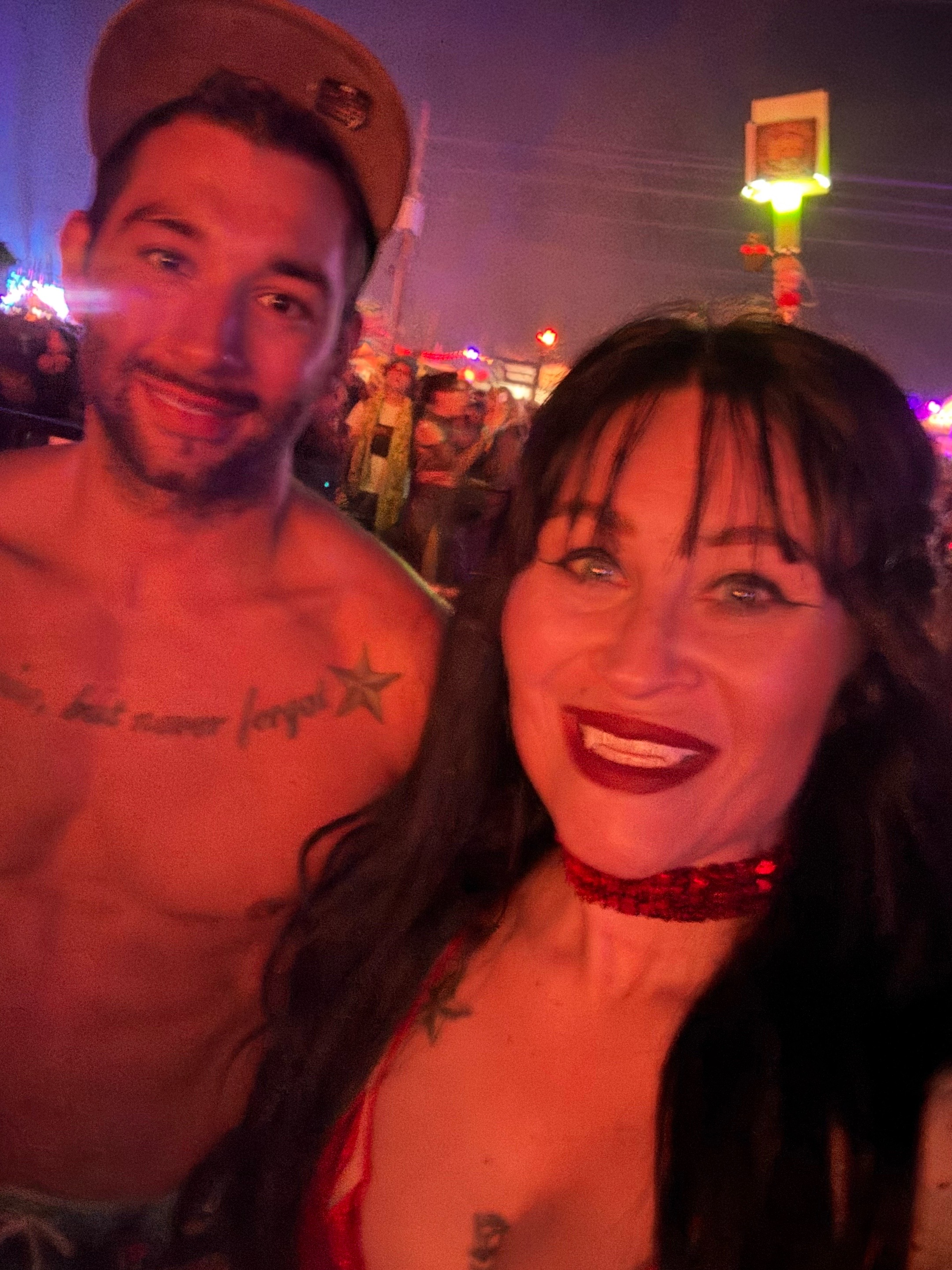 @EverythingJewelzie
