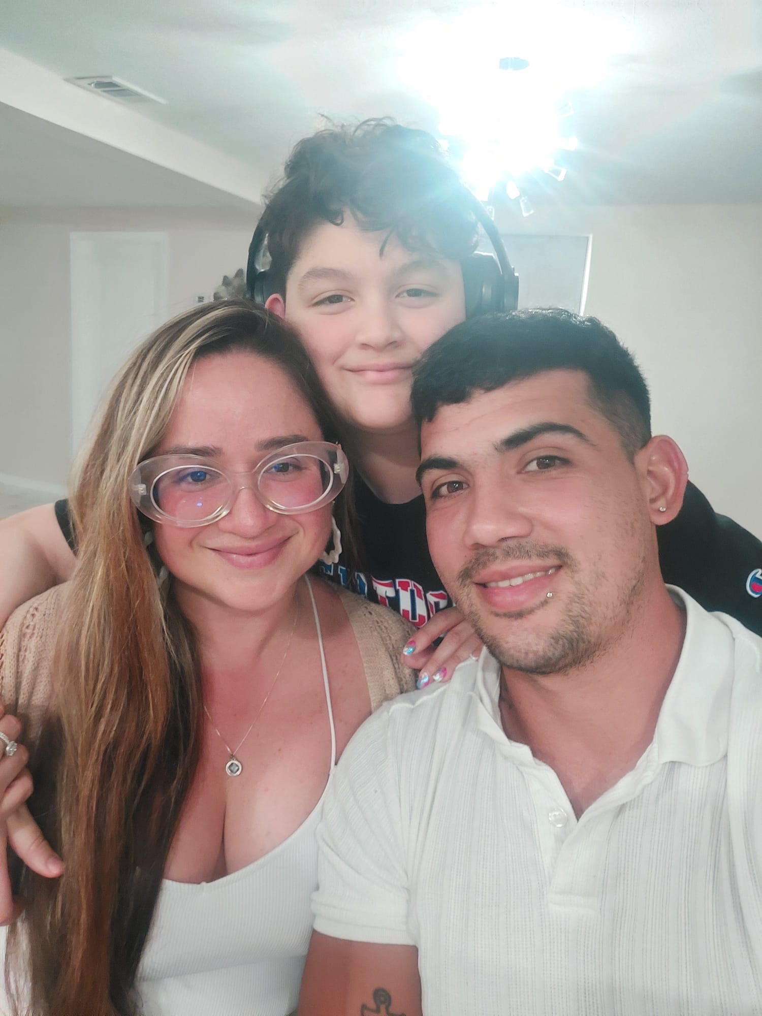 @Mía y Riqui 🇻🇪🇨🇺