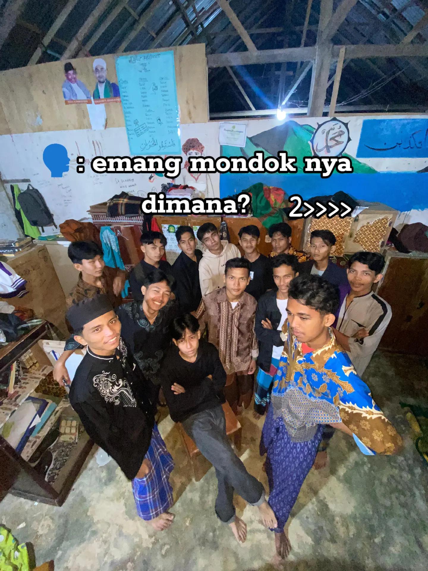 @H S N
