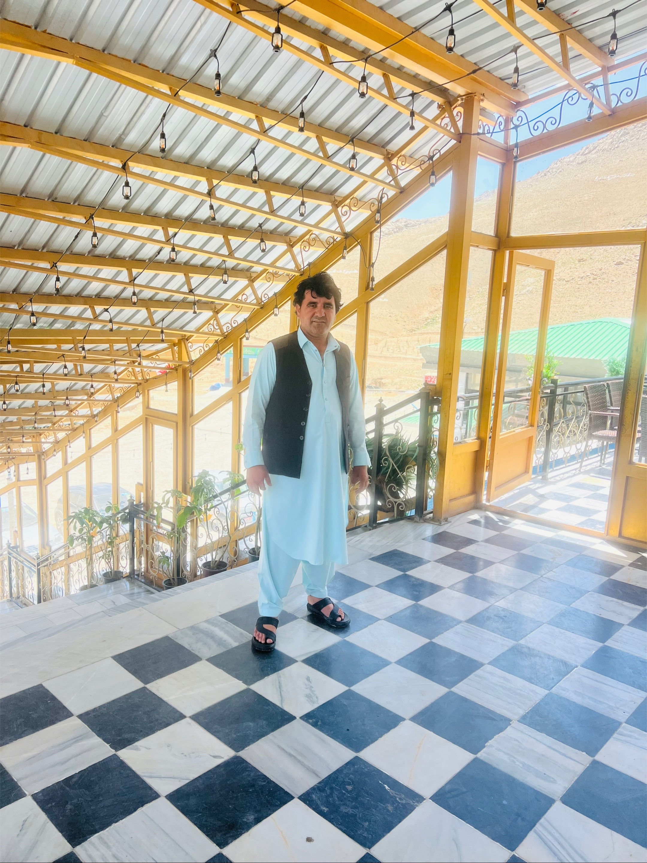 @Almar Khan