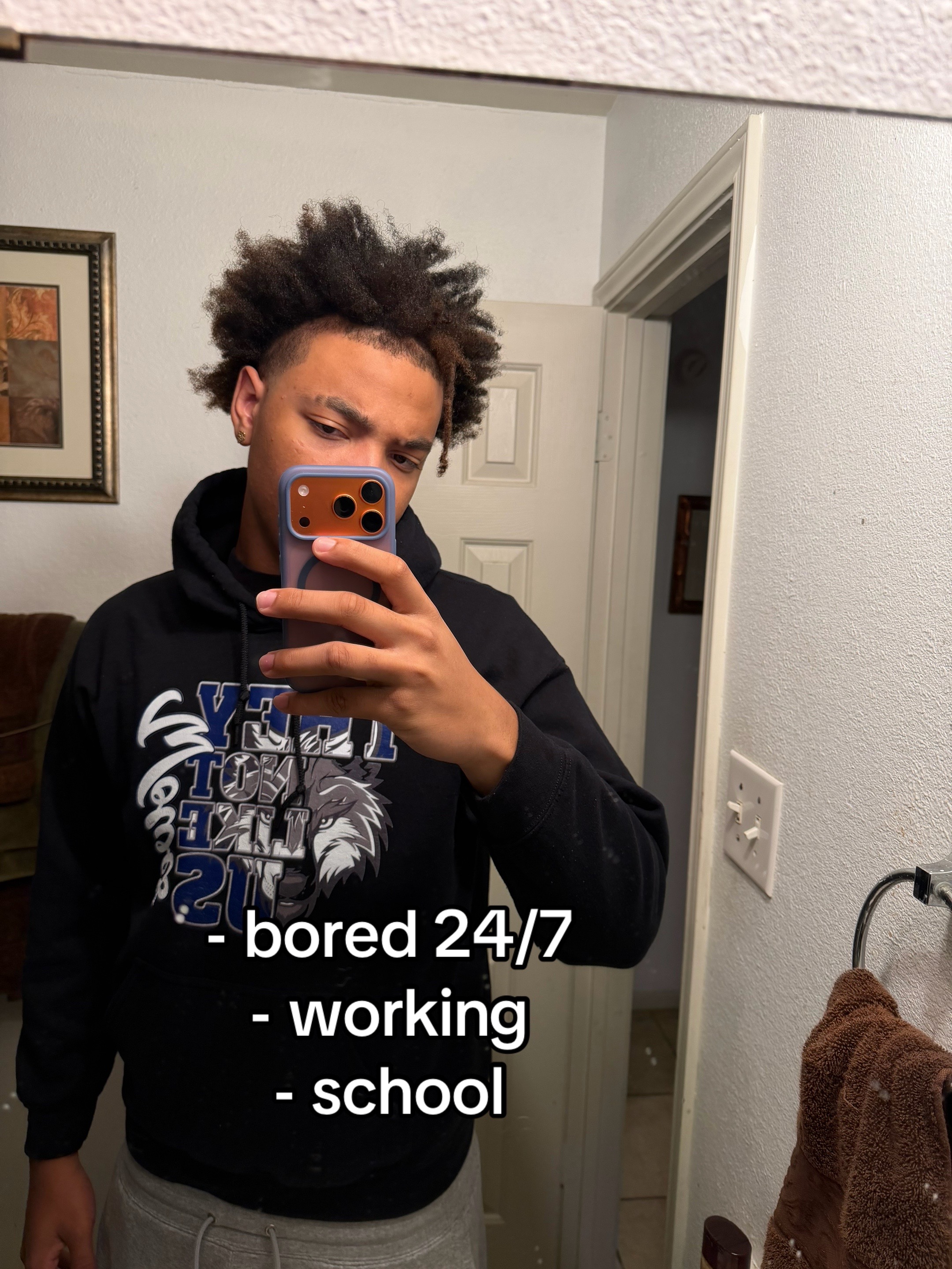 @D A E