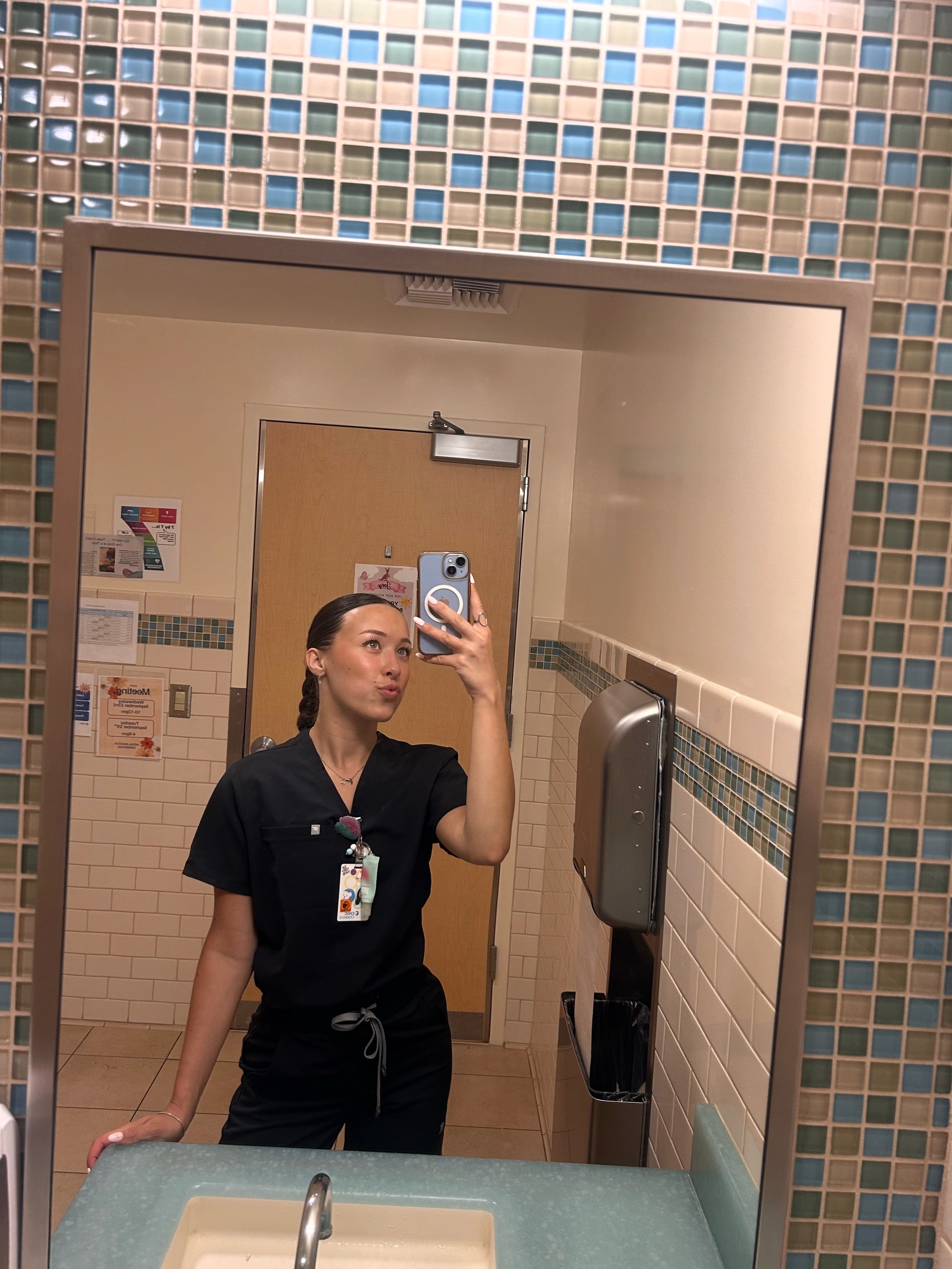 @k8lyn2004