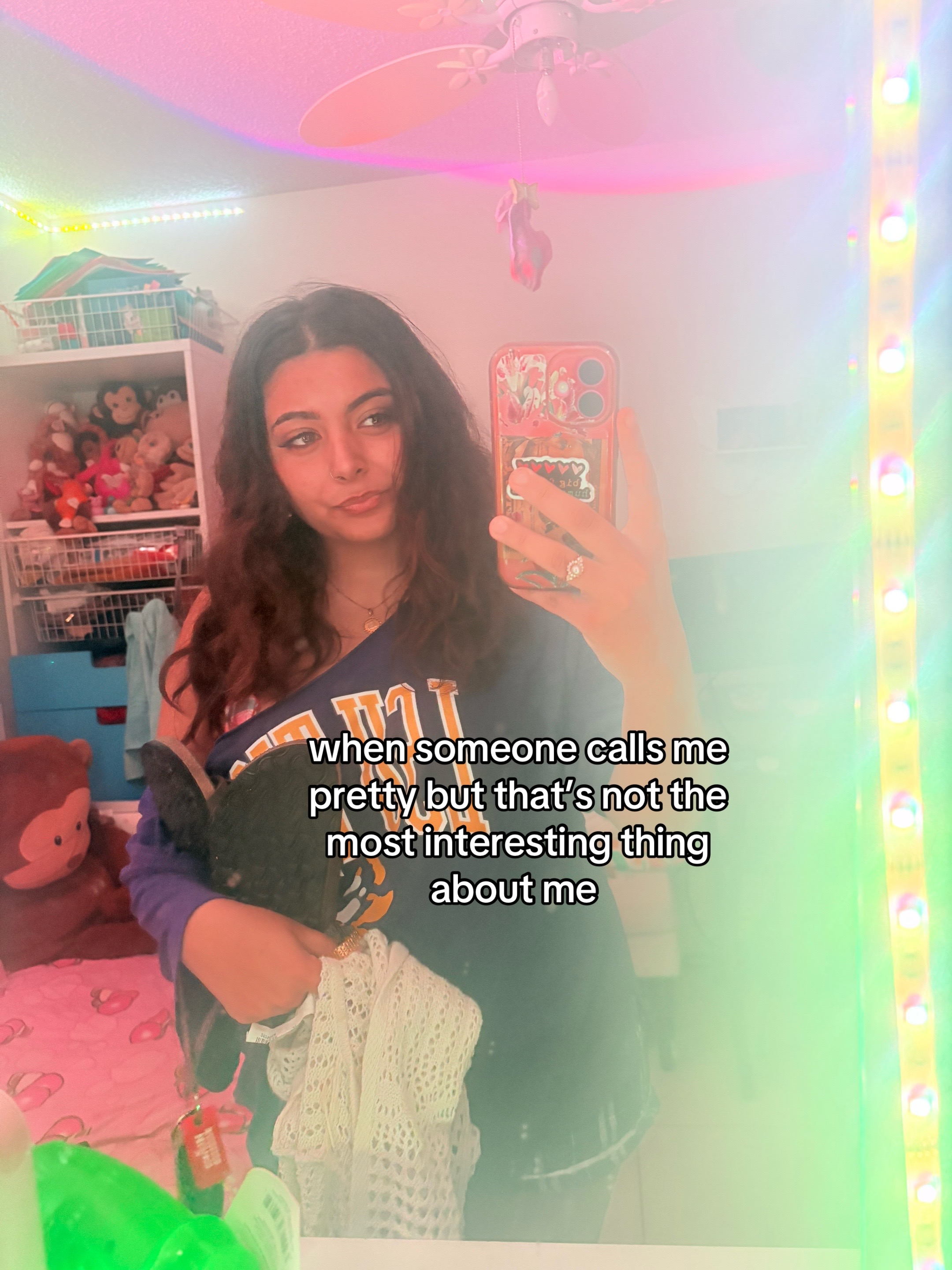 @￴￴