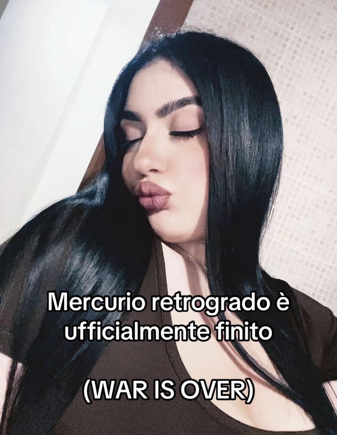 @𝓜𝓸𝓷𝓲𝓴𝓪🍓